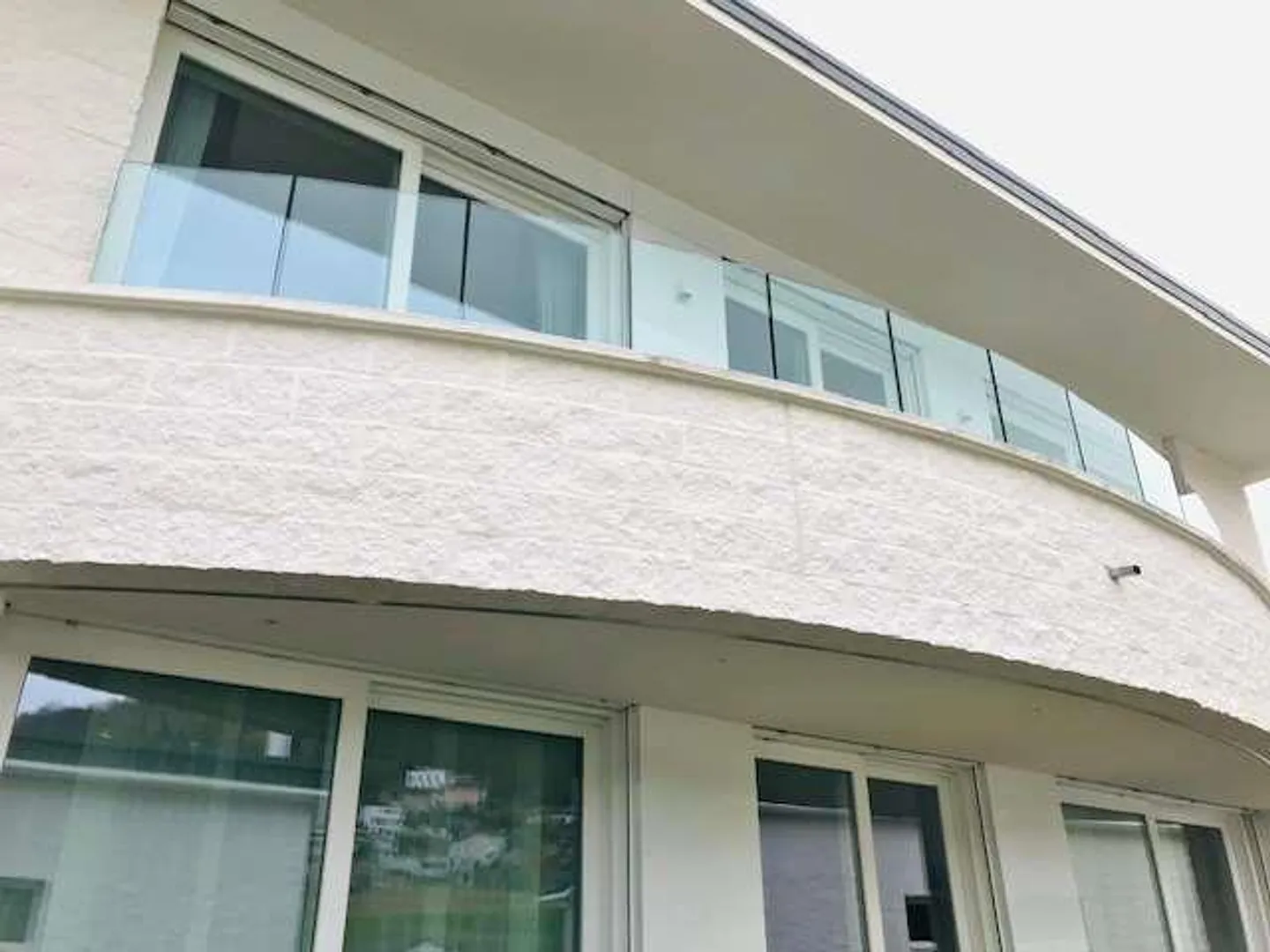 Villa gemella 4,5 locali con giardino privato - Foto 9 di 13
