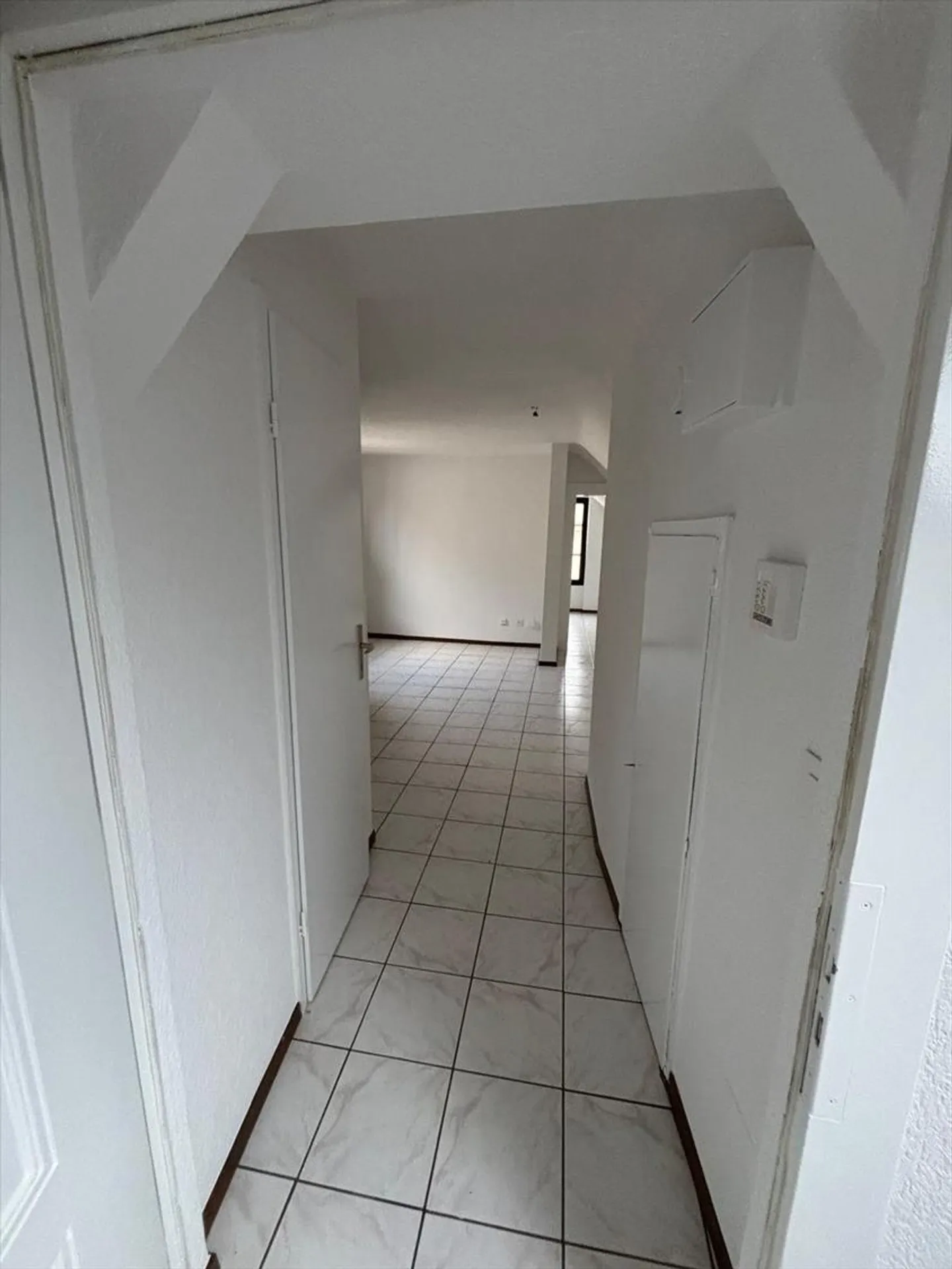 studio au centre ville de Fribourg - Photo 2 of 5