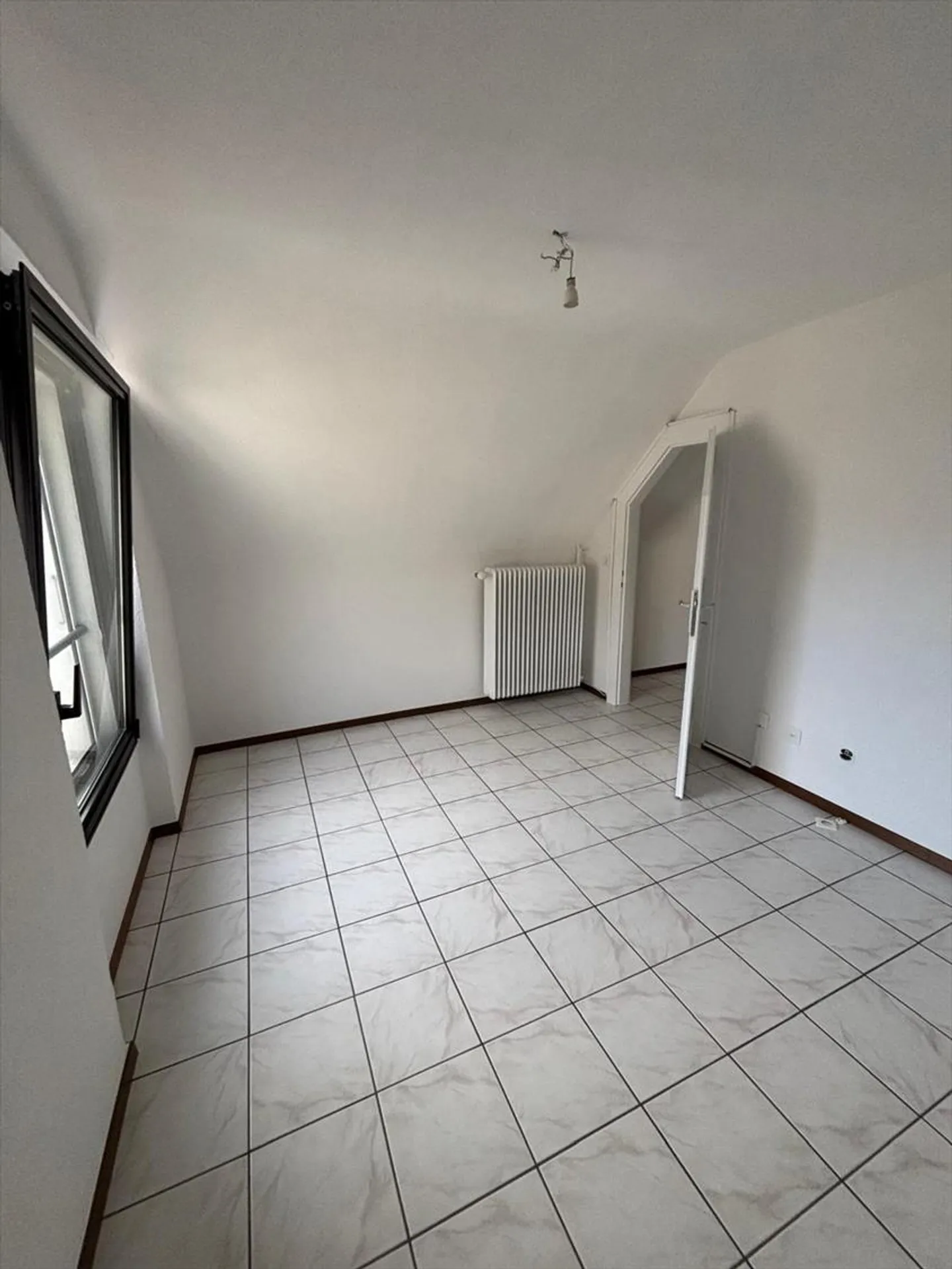 studio au centre ville de Fribourg - Photo 4 of 5