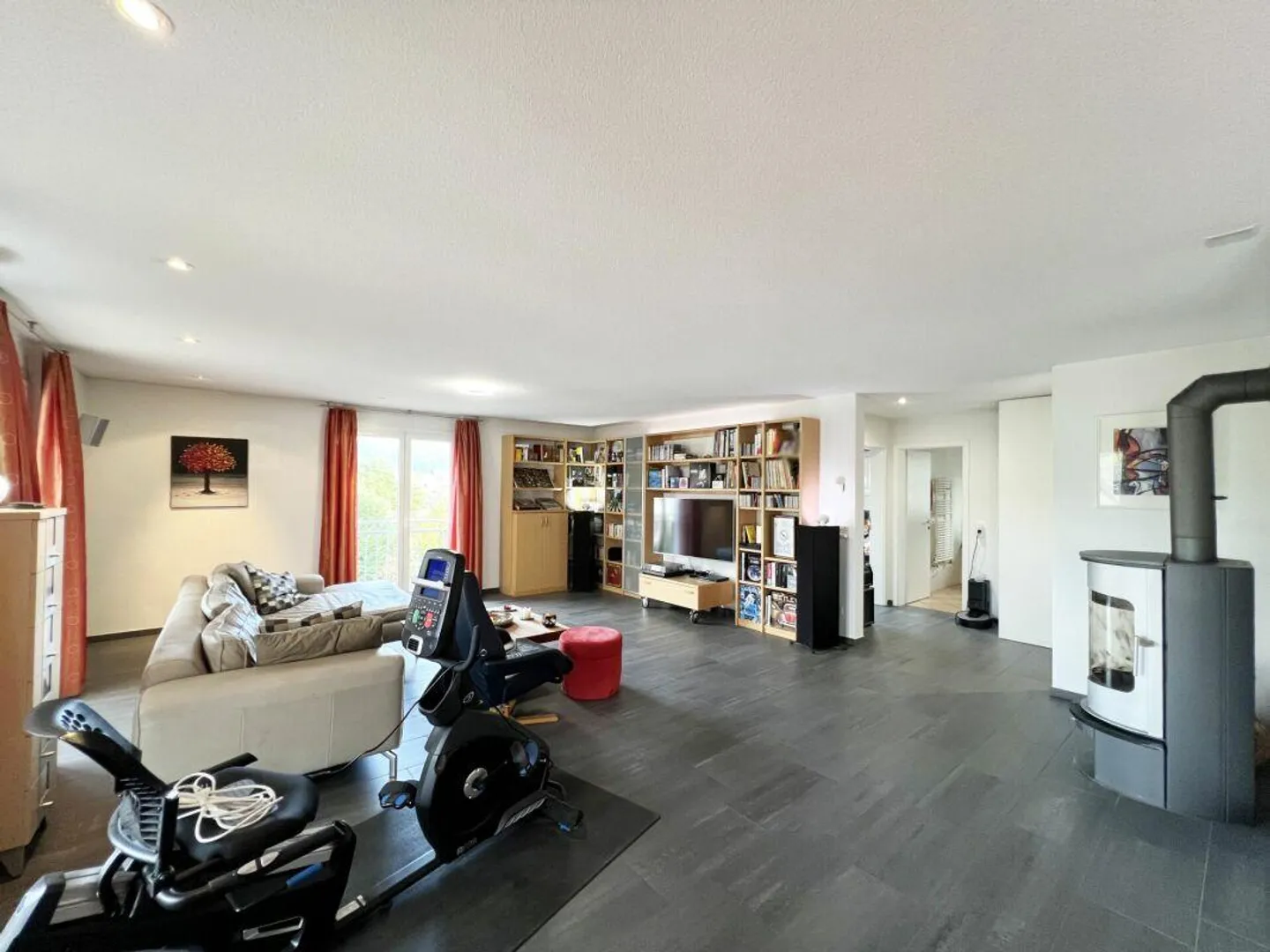 Votre nouveau chez-vous avec charme, soleil et qualité de vie - Photo 5 sur 12