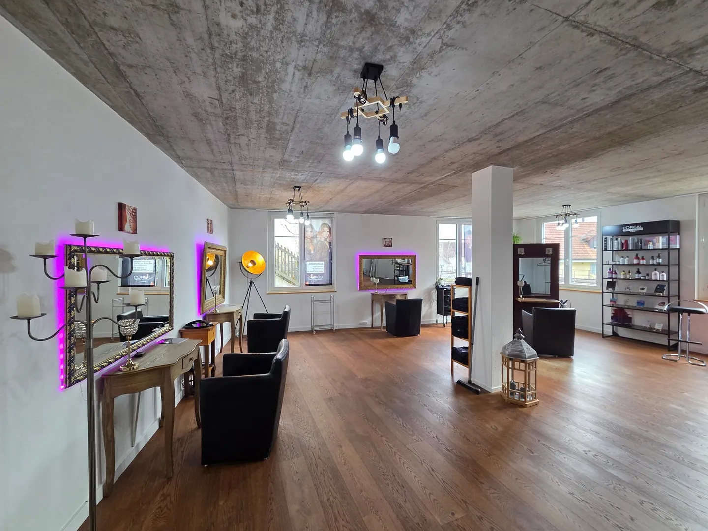 Espace de bureau ou de pratique polyvalent à la gare d'Uetikon am See - Photo 2 sur 3