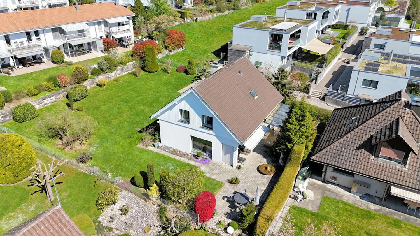 Geräumiges Einfamilienhaus bei Bern - Foto 1 von 21