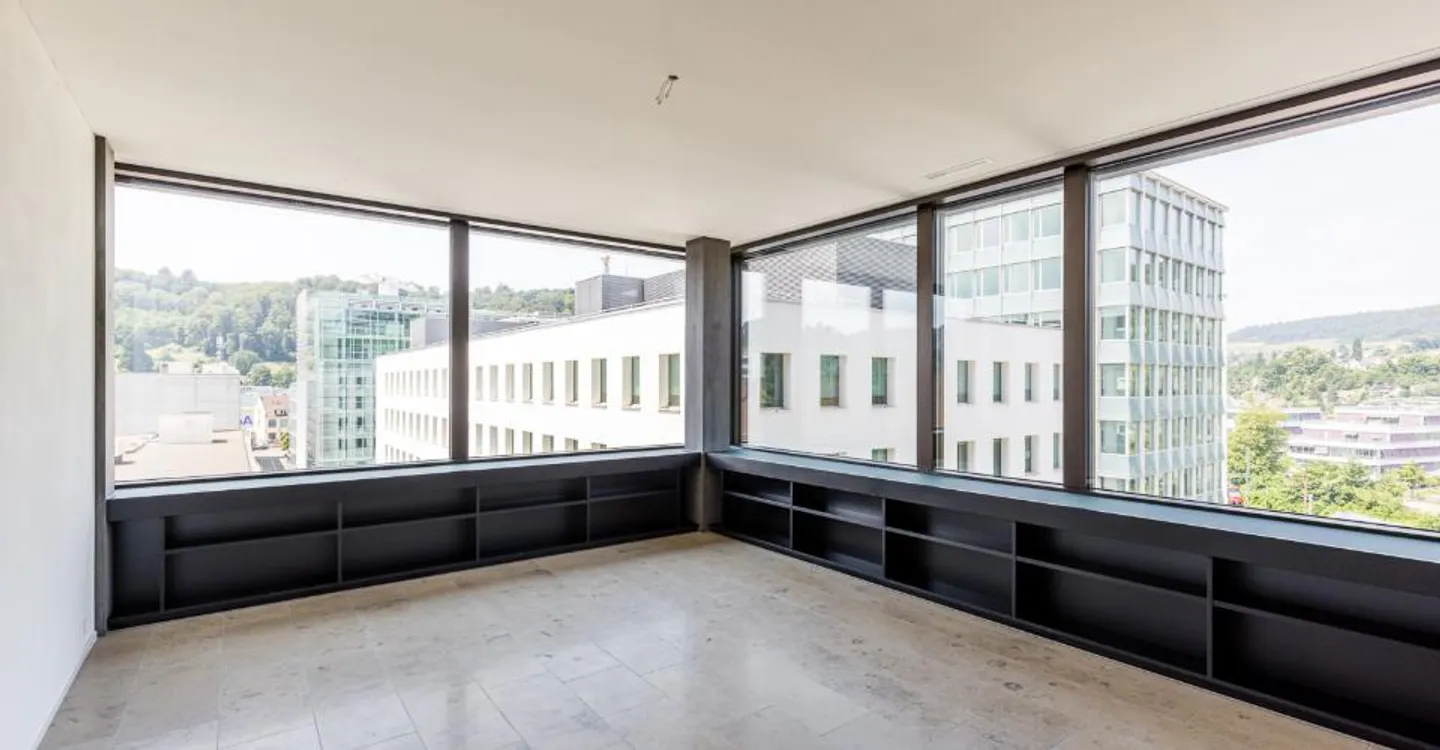 Vivere nella Torre Akara - Foto 1 di 4