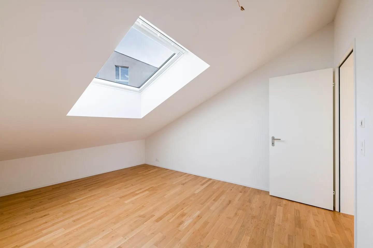 Appartamento Attico Esclusivo - Foto 5 di 11