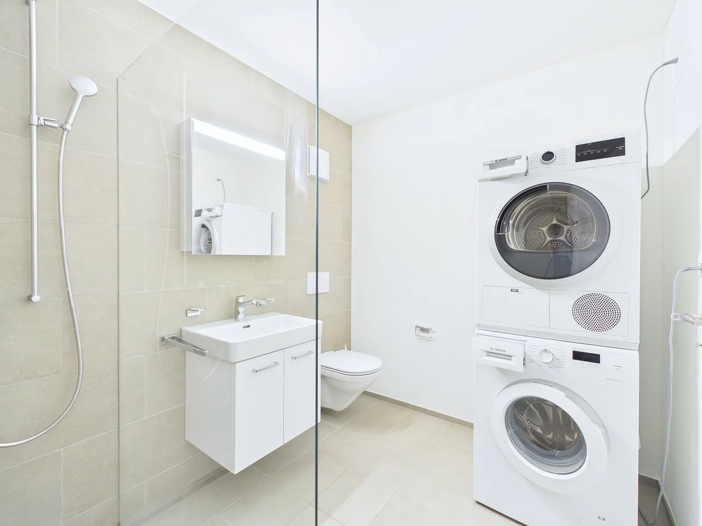 Moderne Wohnung mit Alpenblick - Foto 9 von 13
