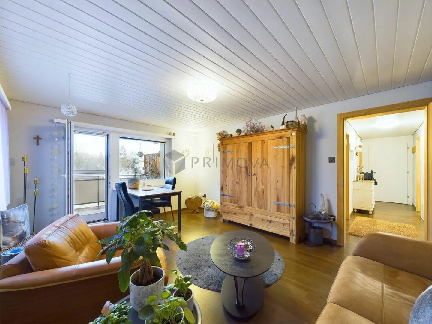 À un prix équitable - appartement de 4,5 pièces de haute qualité, rénové et charmant - Photo 2 sur 9