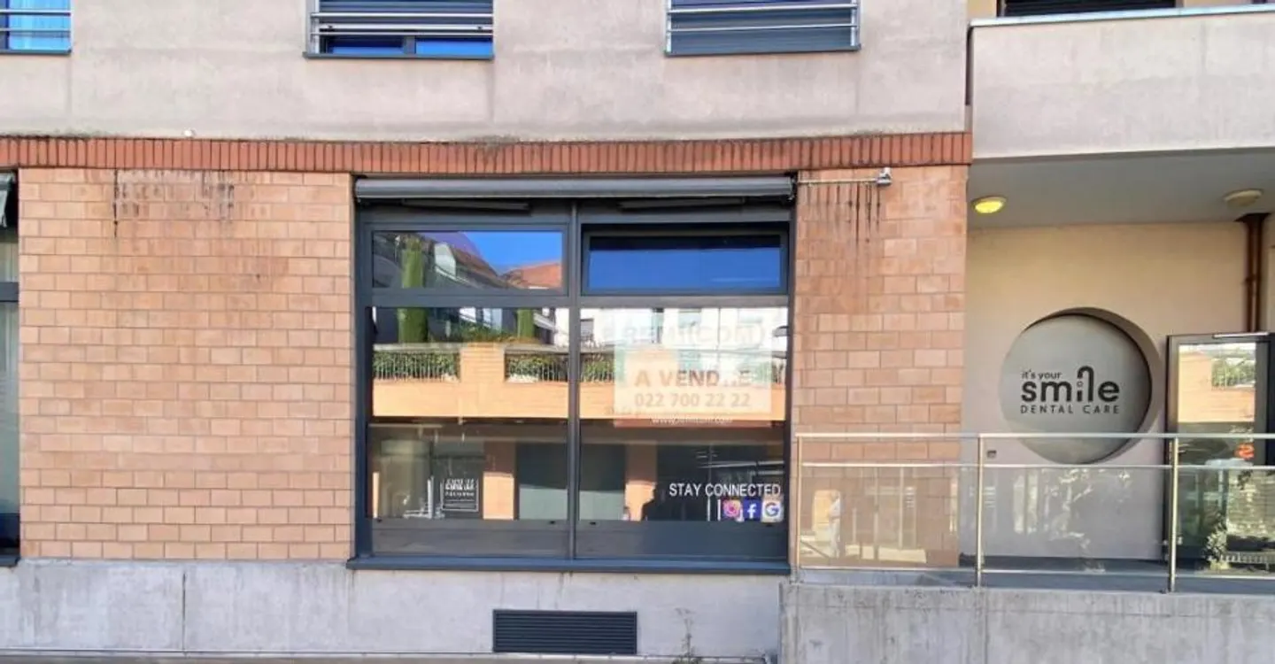 Espace Commercial Charmant - Photo 1 sur 6