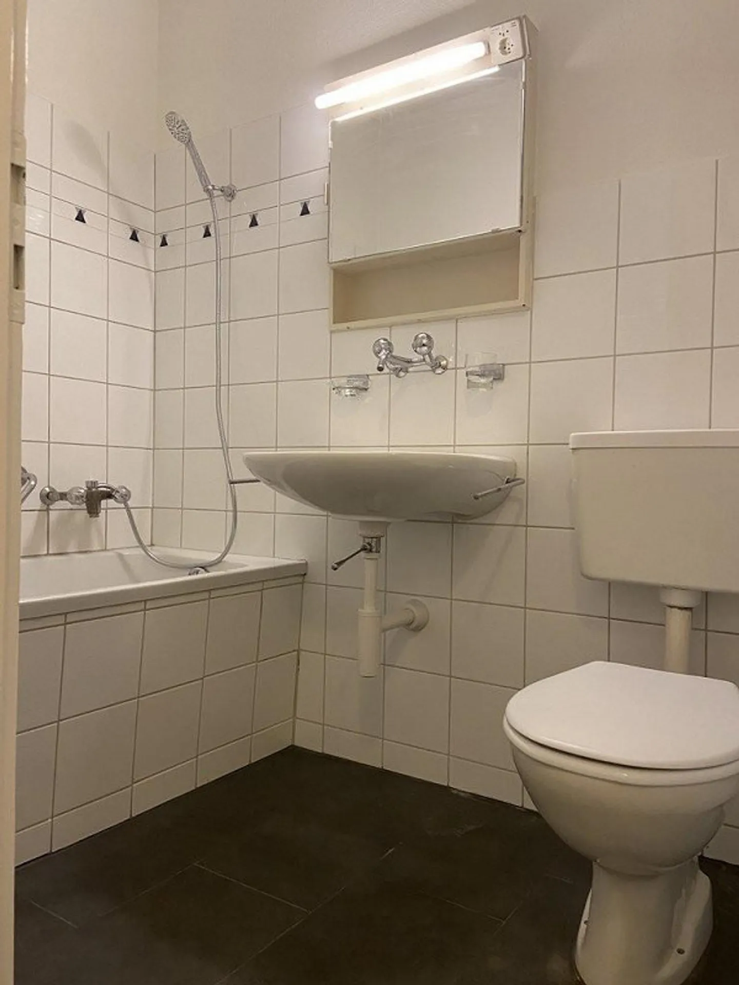 Wankdorf just around the corner! - Photo 3 of 6