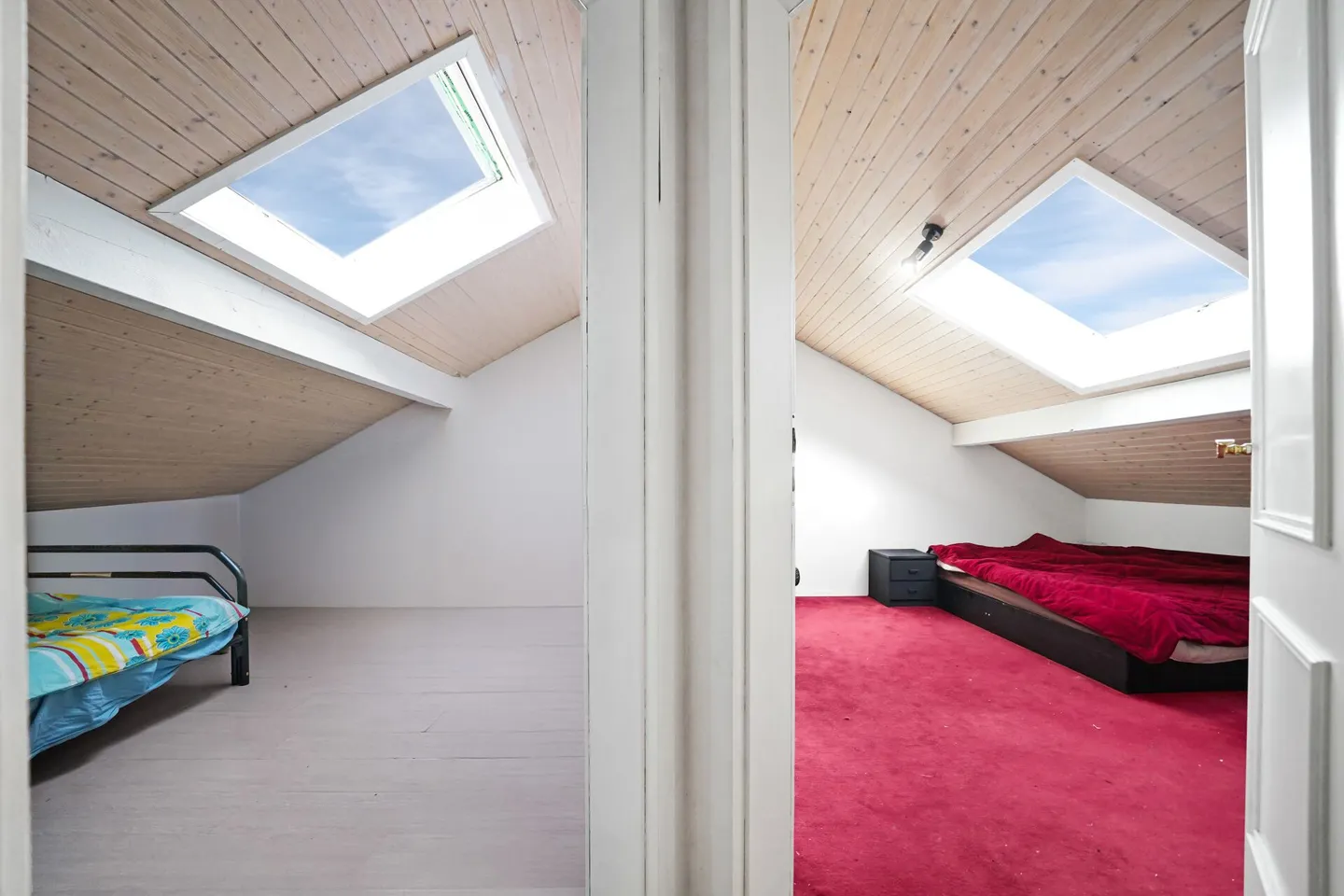 Duplex unter den Dächern mit privatem Aufzug - geräumig, hell und voller Potenzial - Foto 11 von 13