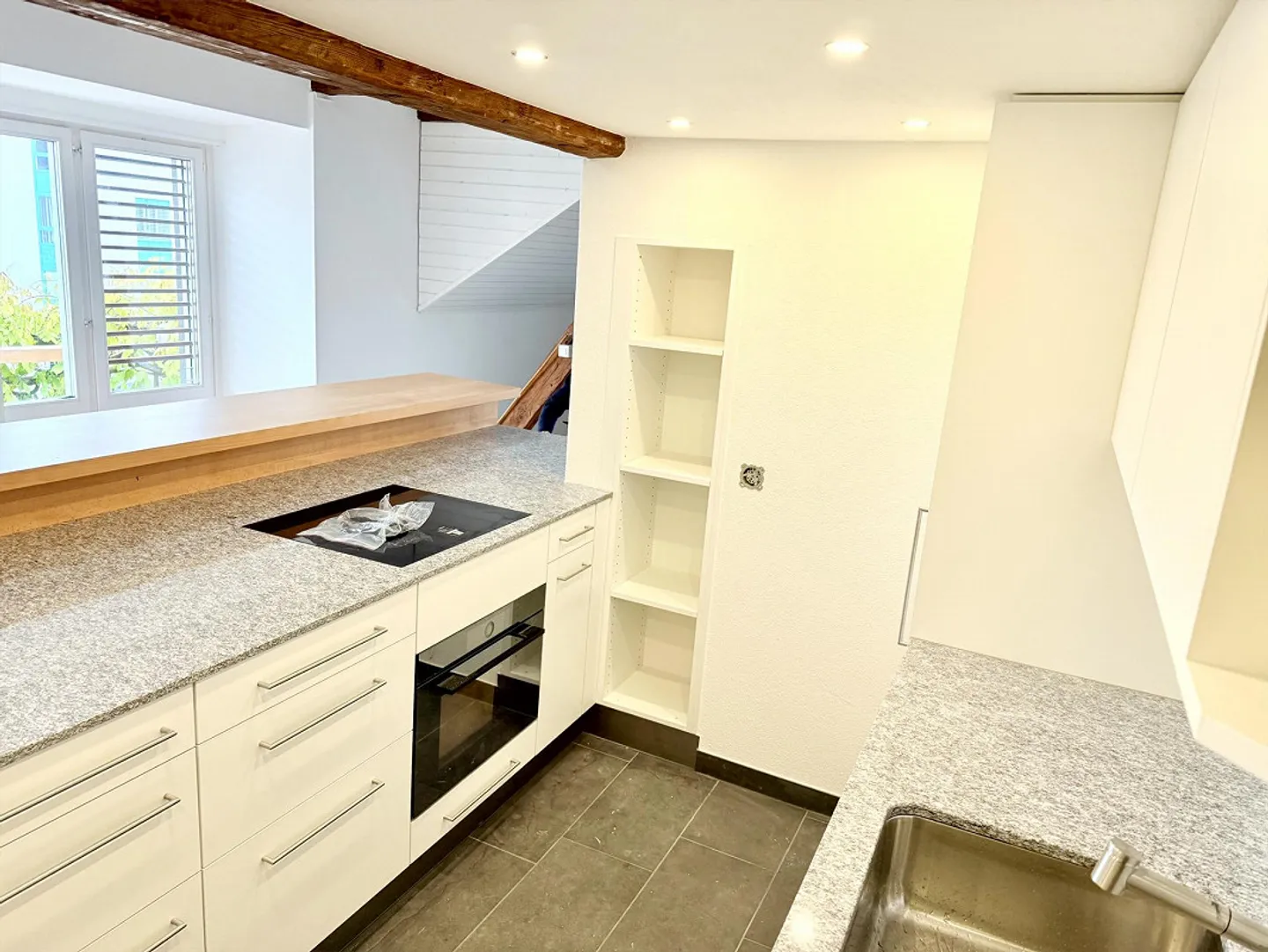 Appartamento loft duplex appena ristrutturato nel centro di Amriswil - Foto 1 di 7