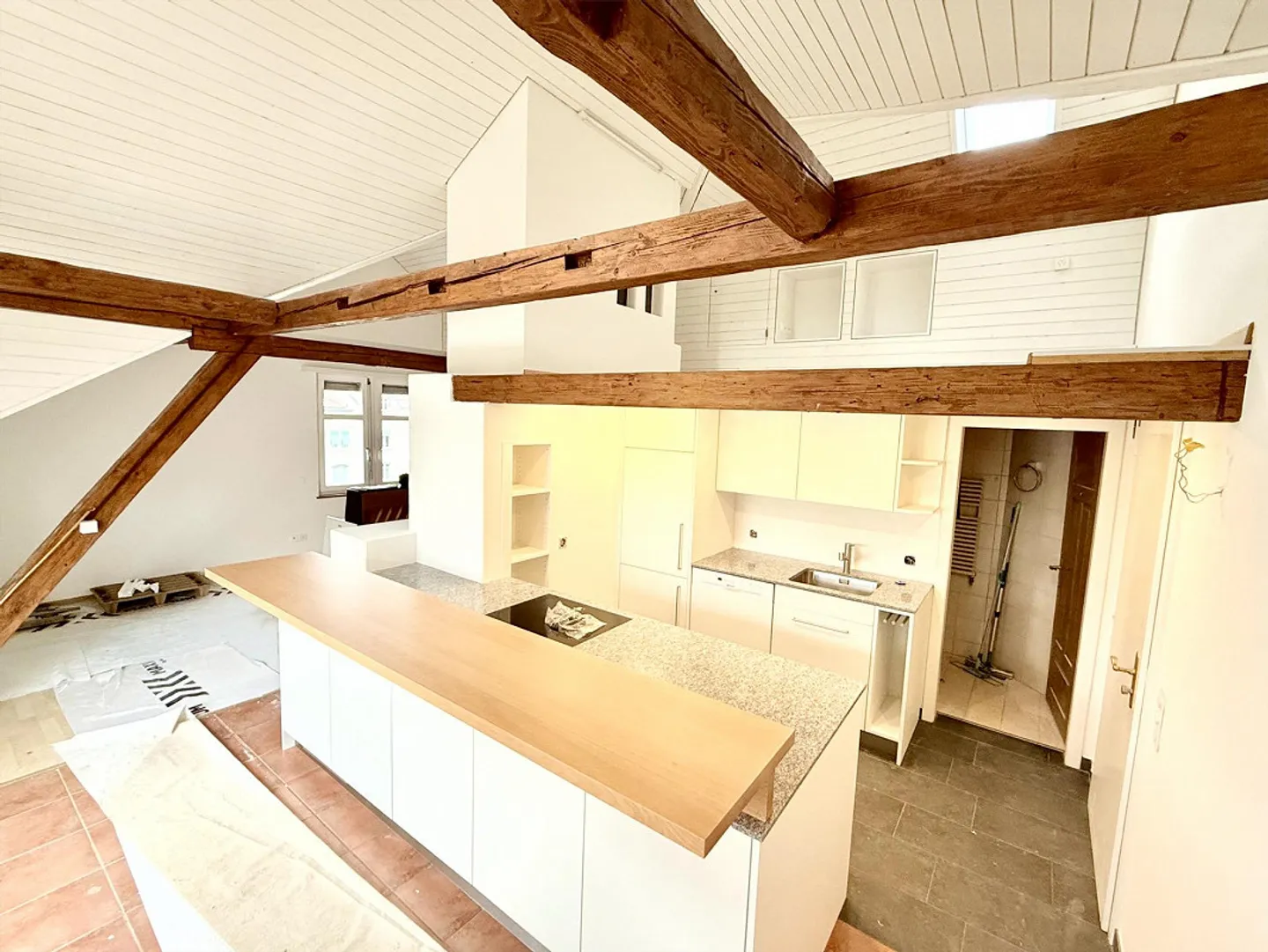 Appartamento loft duplex appena ristrutturato nel centro di Amriswil - Foto 2 di 7