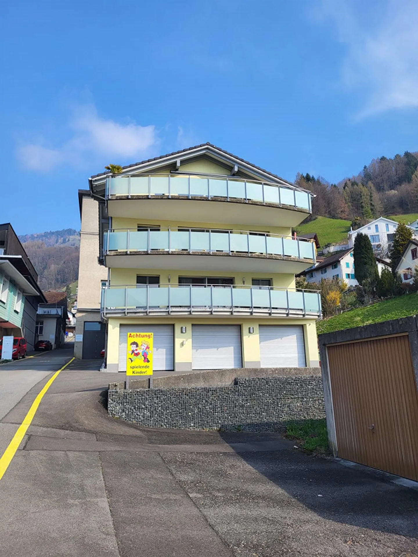 Appartement exclusif de 4,5 pièces avec ventilation de confort, grande terrasse - Photo 12 sur 13