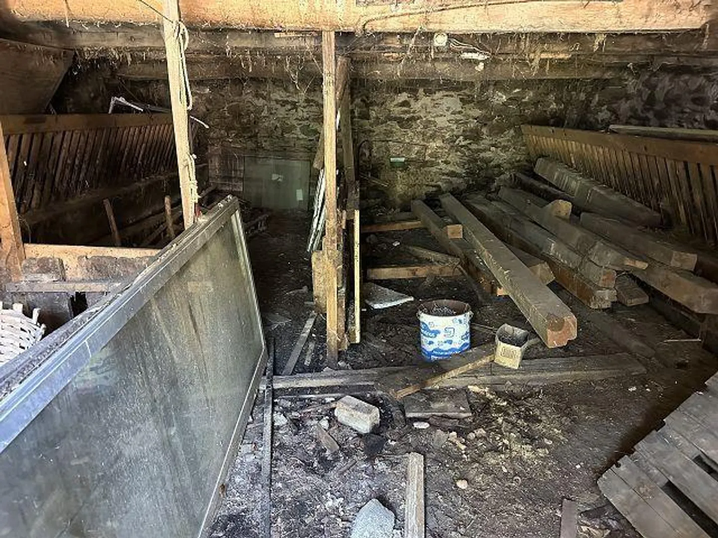 Progetto di costruzione approvato per una casa di 4 locali in una posizione tranquilla e soleggiata ... - Foto 3 di 15
