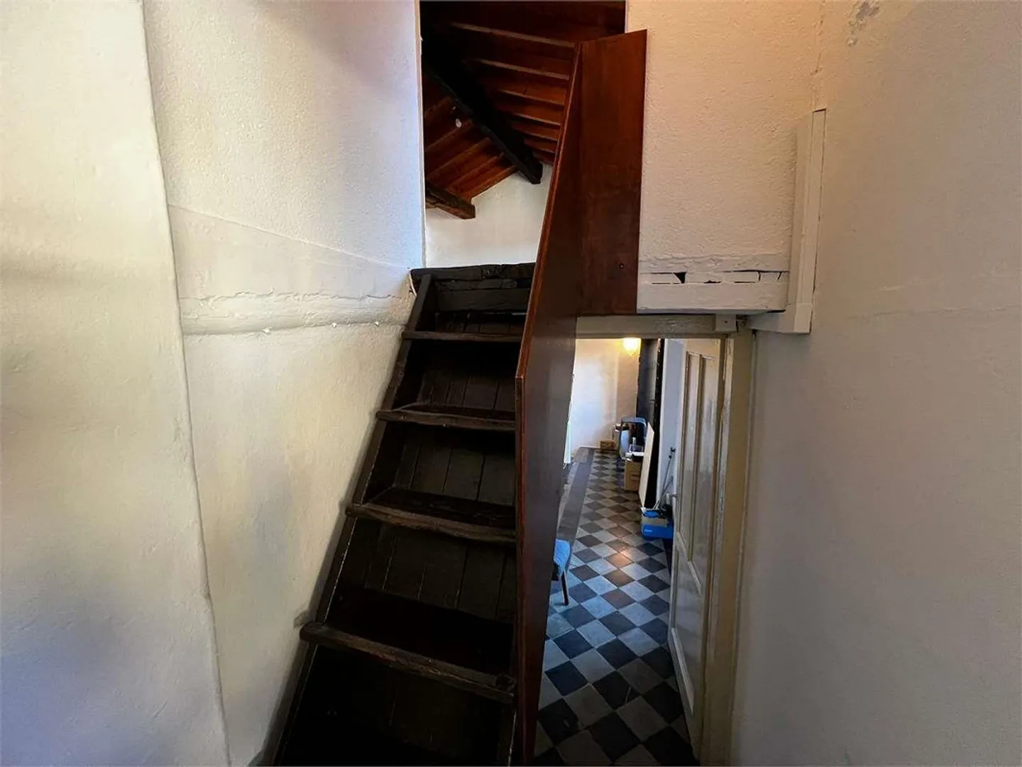 Sonvico, three-level house for rent - Photo 7 of 8