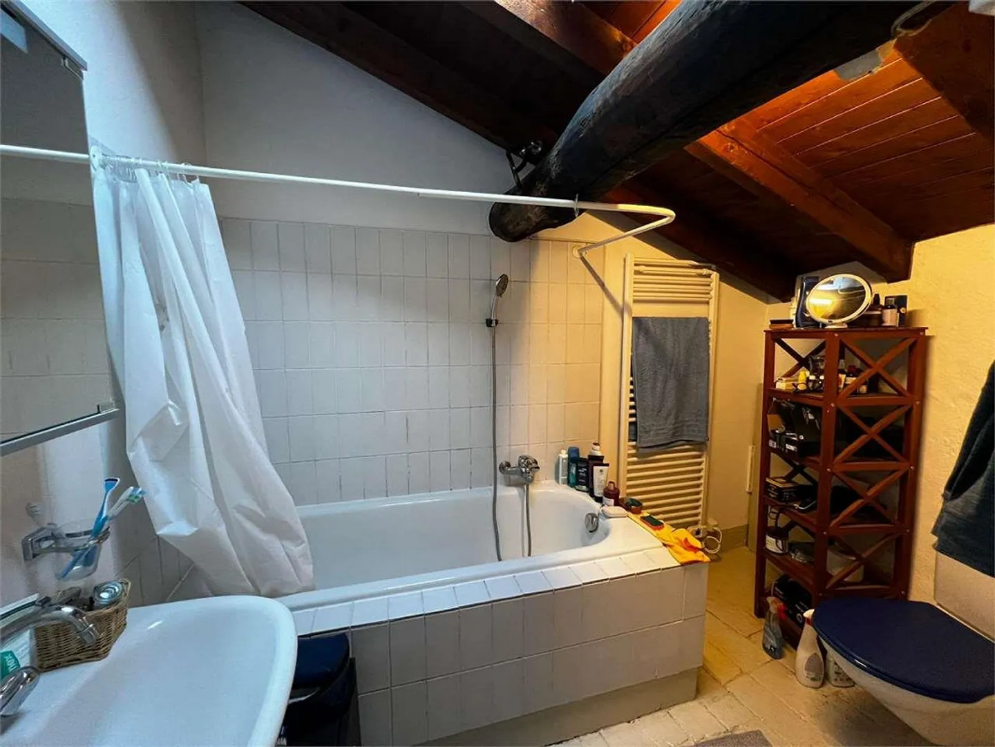 Sonvico, three-level house for rent - Photo 8 of 8