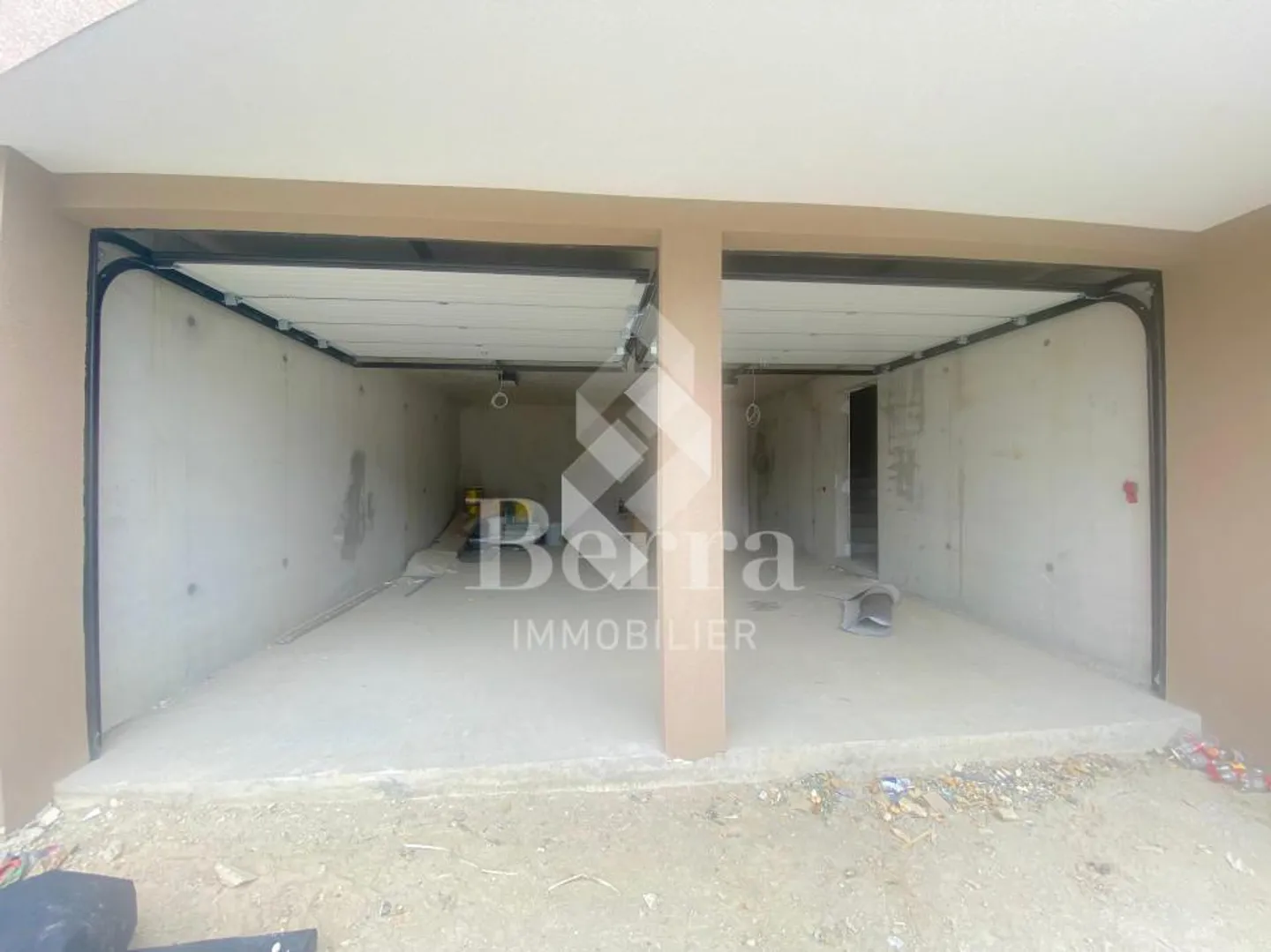 Magnificent Attic soon available! - Photo 12 of 13