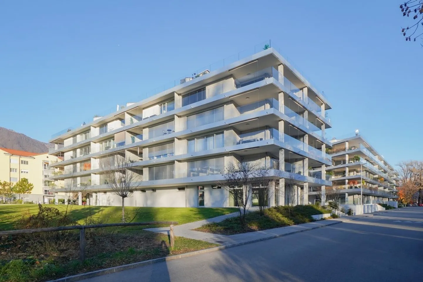 Helle 2.5-Zimmer-Wohnung in Locarno - Foto 1 von 8