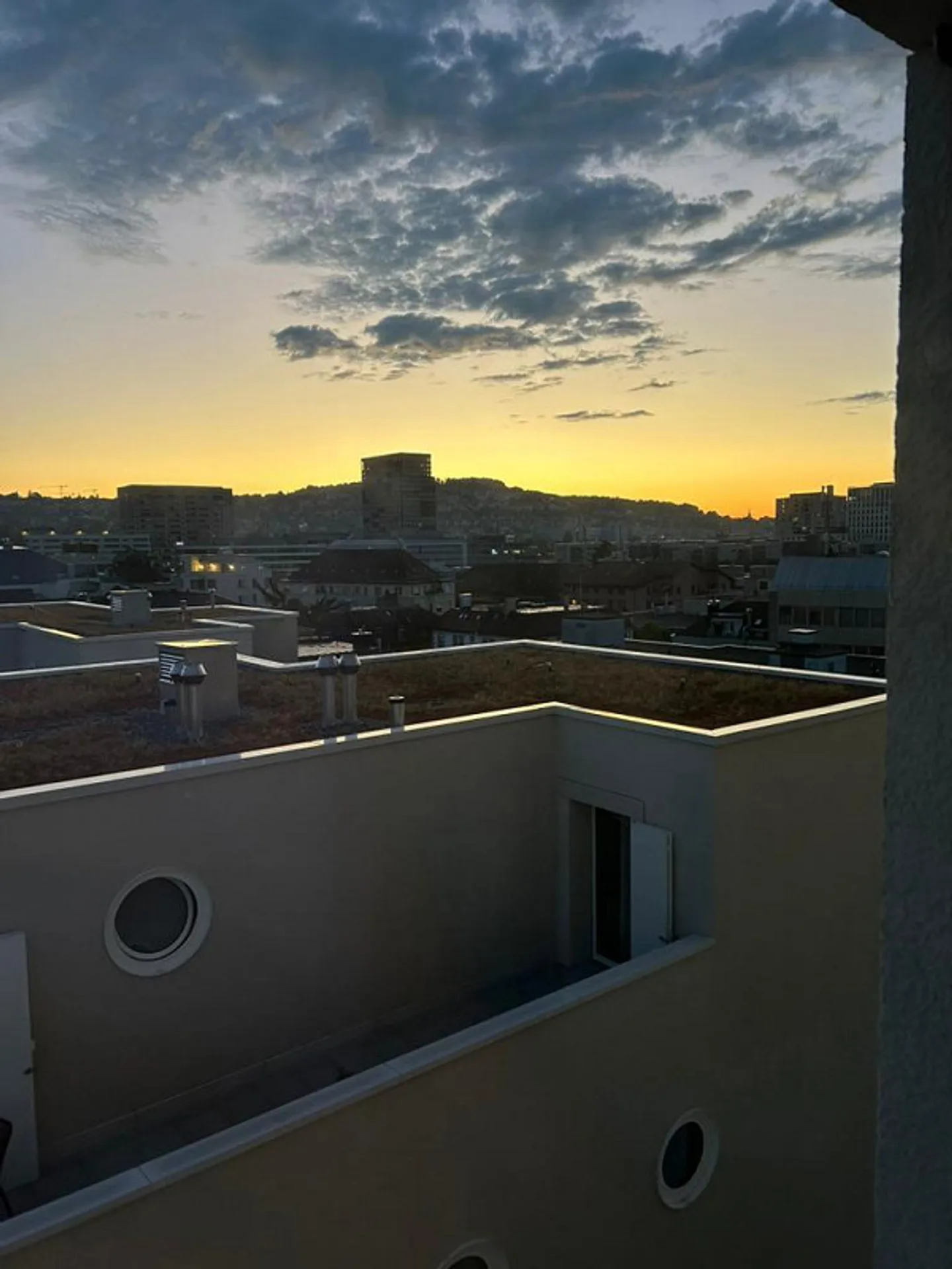 Nouvel appartement de 2 ½ pièces avec la plus belle vue à Zurich à louer - Photo 5 sur 6