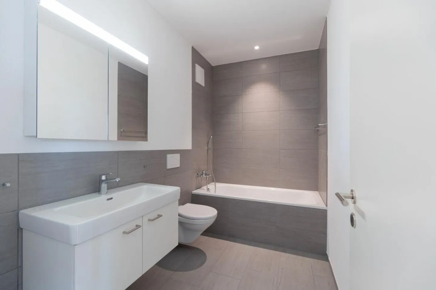 Modern 3.5 Zimmer Wohnung - Foto 9 di 12