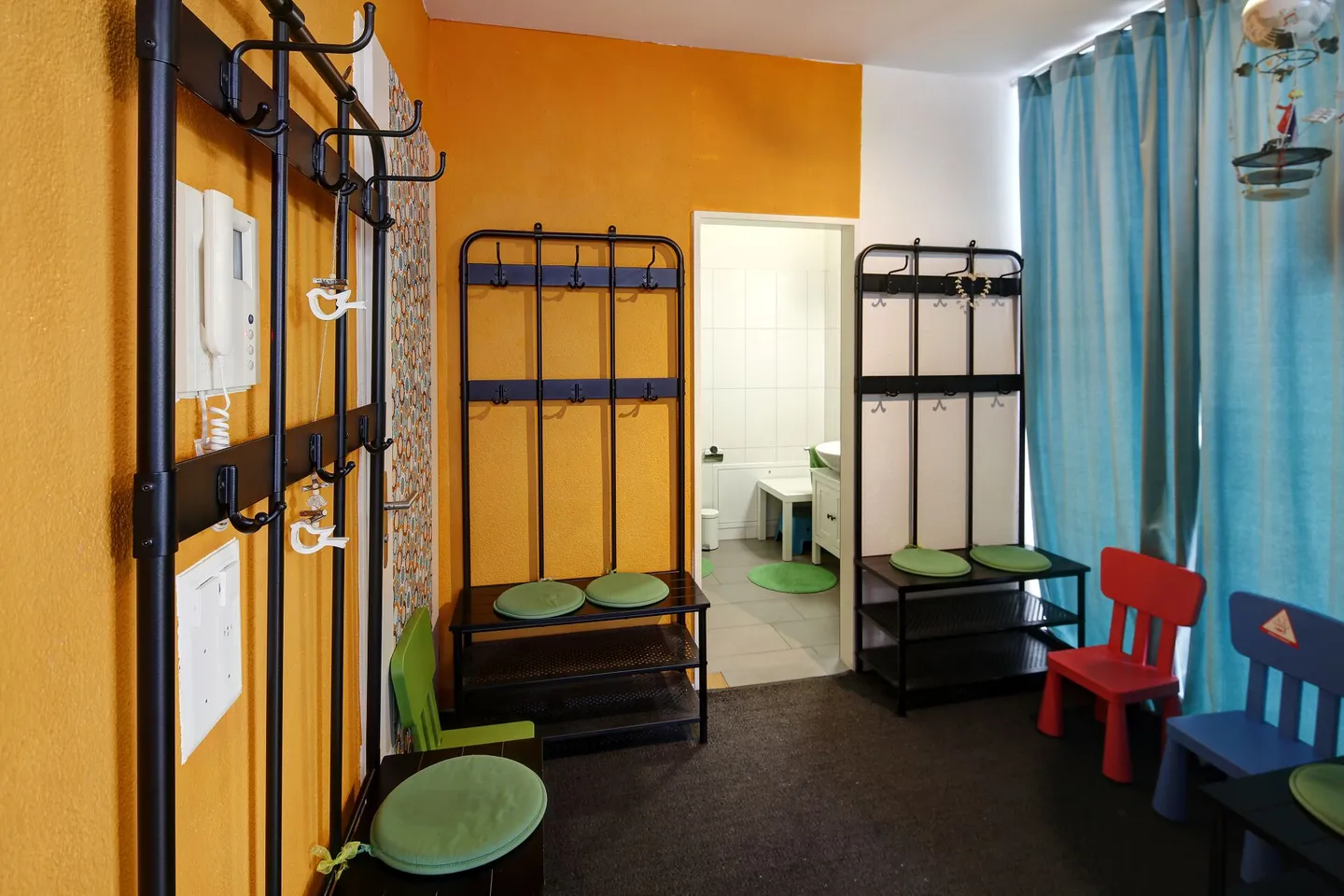 Vielseitiges Studio in zentraler Lage - Foto 5 von 9