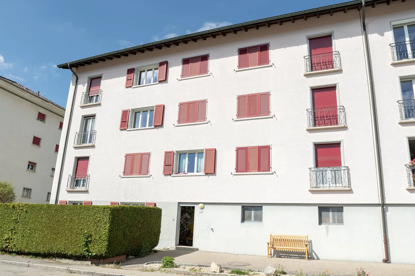 Appartement situé dans un petit bâtiment de 3 étages - Photo 11 sur 12