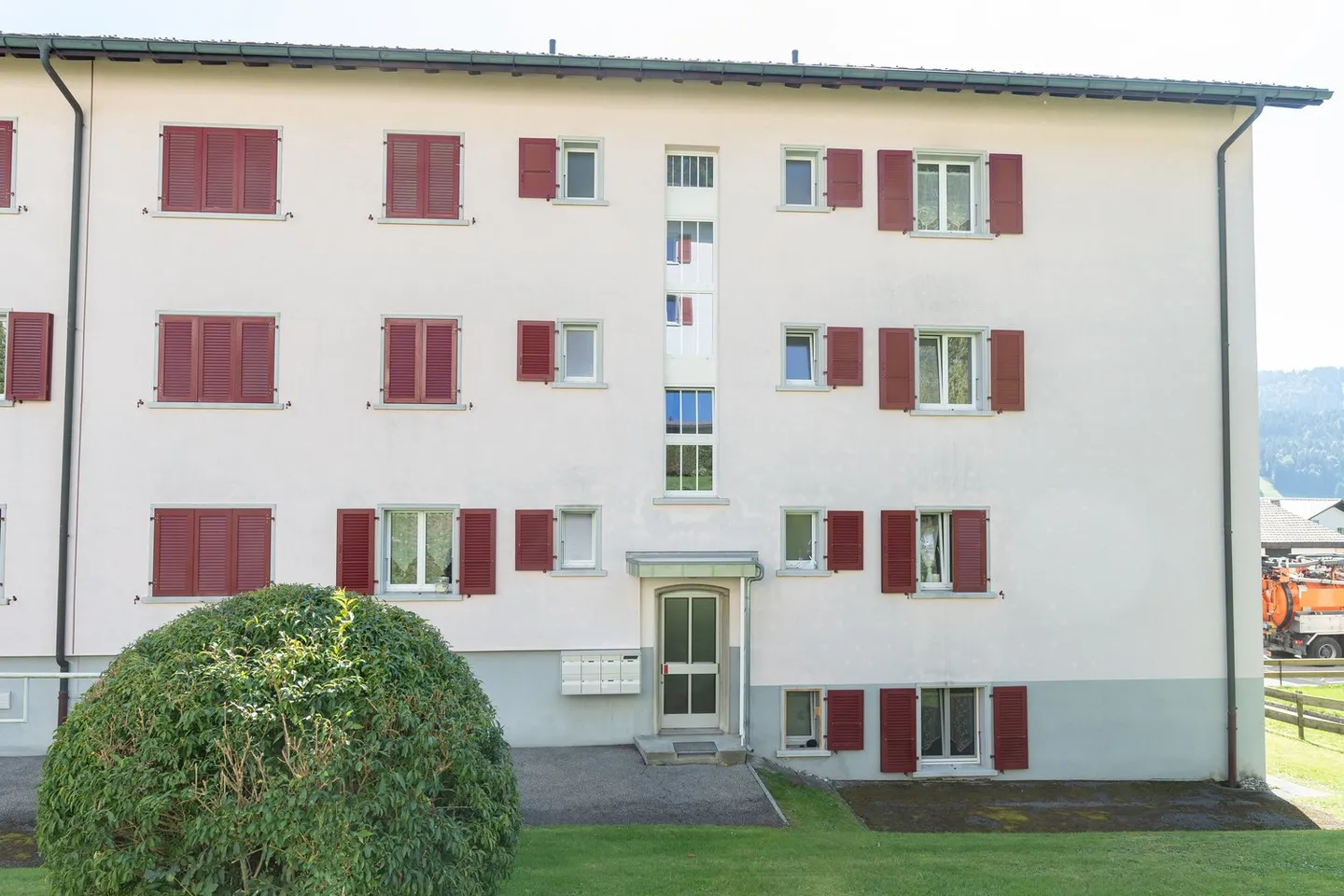 Appartement situé dans un petit bâtiment de 3 étages - Photo 12 sur 12