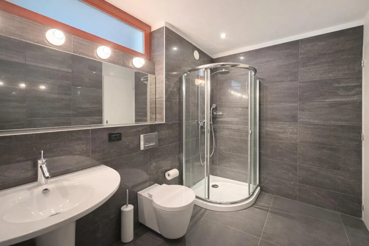 Locarno: elegante appartamento di 3,5 locali vicino al lago - Foto 10 di 12