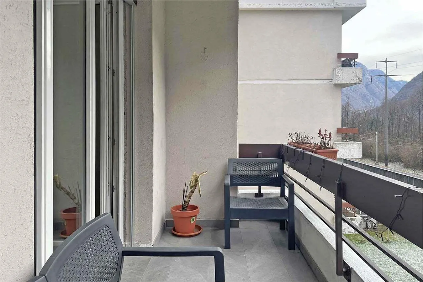 SPACIOUS AND BRIGHT 4.5 ROOMS IN BODIO - Photo 13 of 13