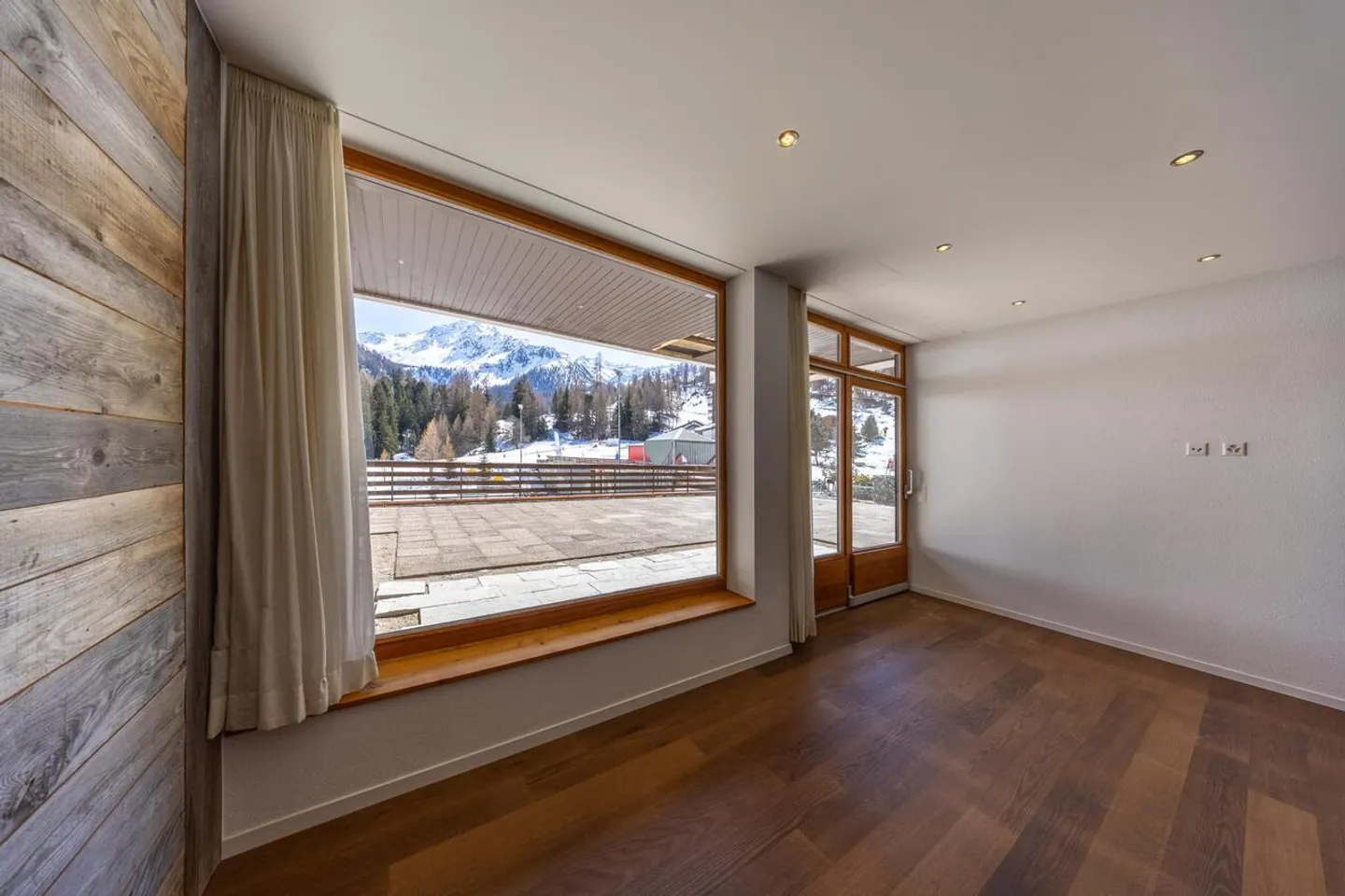 Appartamento 4.5 stanze - Foto 3 di 15