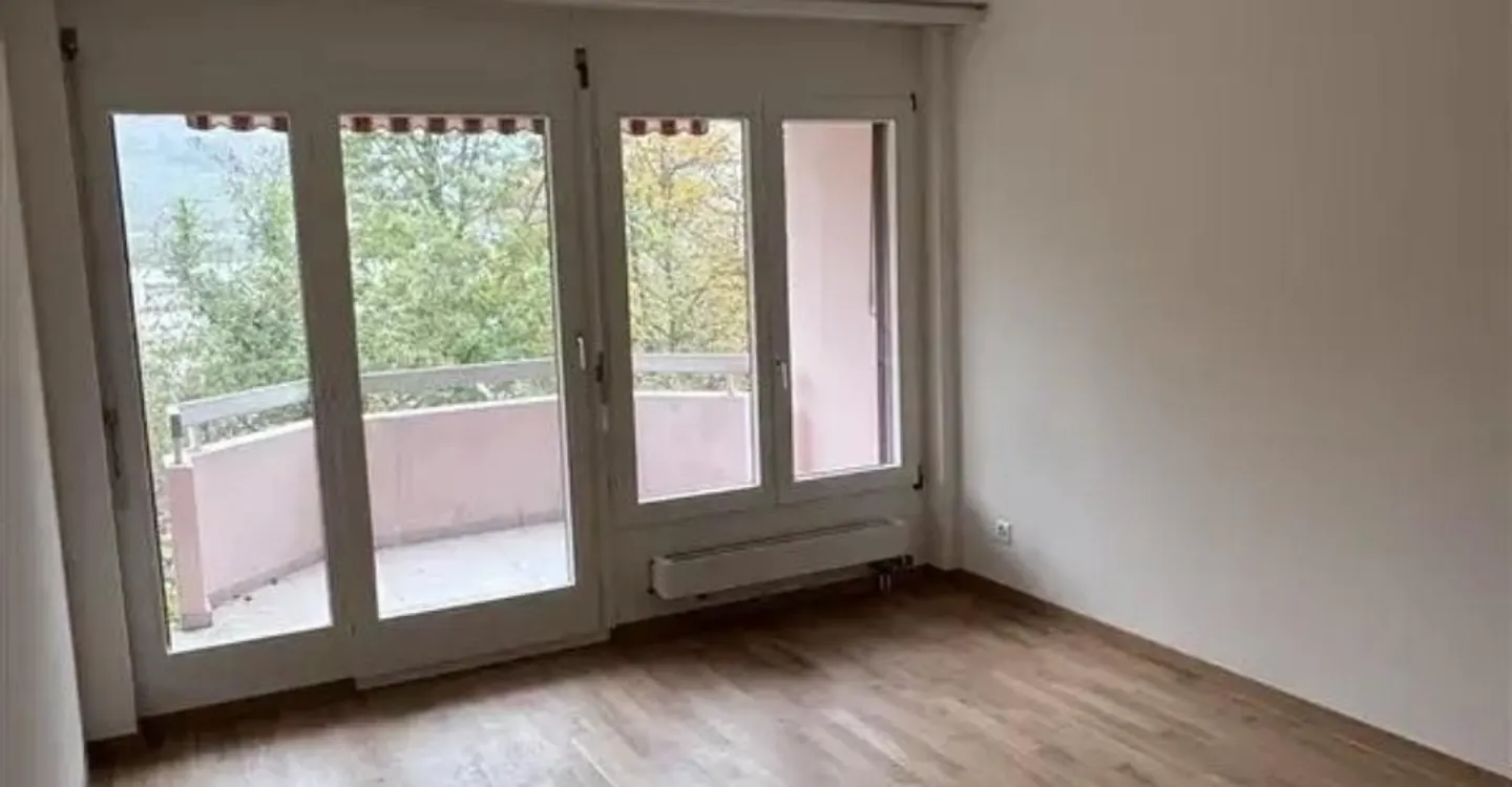 Frisch sanierte 3.5-Zimmer-Wohnung mit Balkon in Baden - Photo 3 sur 6