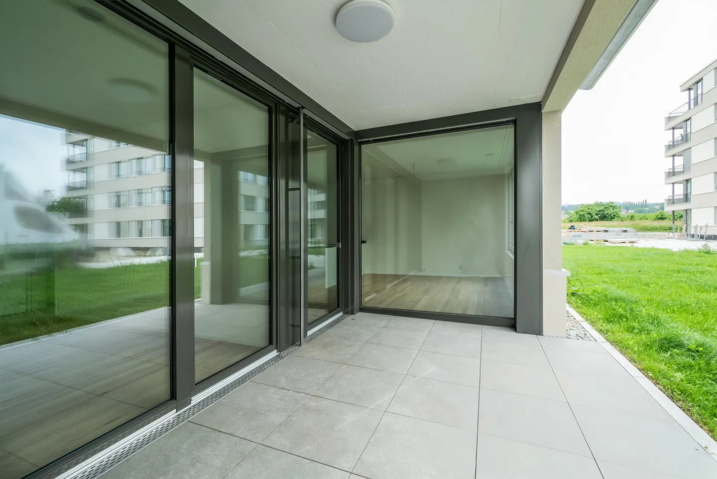 Wohnen am See mit Sitzplatz - Foto 6 von 6