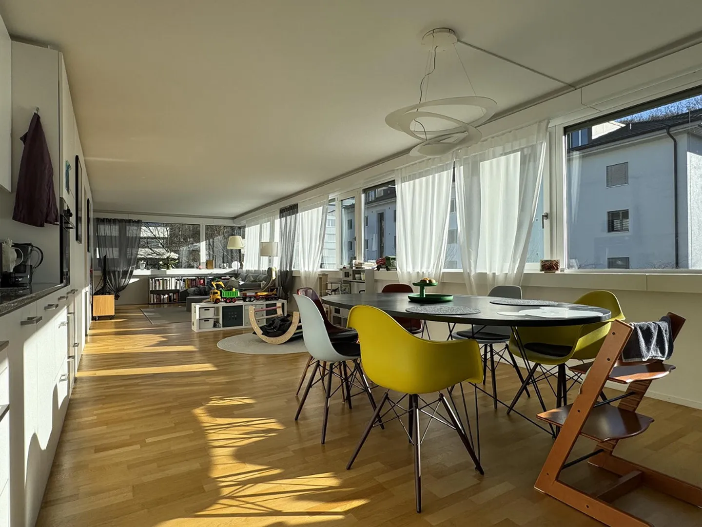 Appartement 3.5 pièces exceptionnellement spacieux à Burgdorf - Photo 1 sur 13