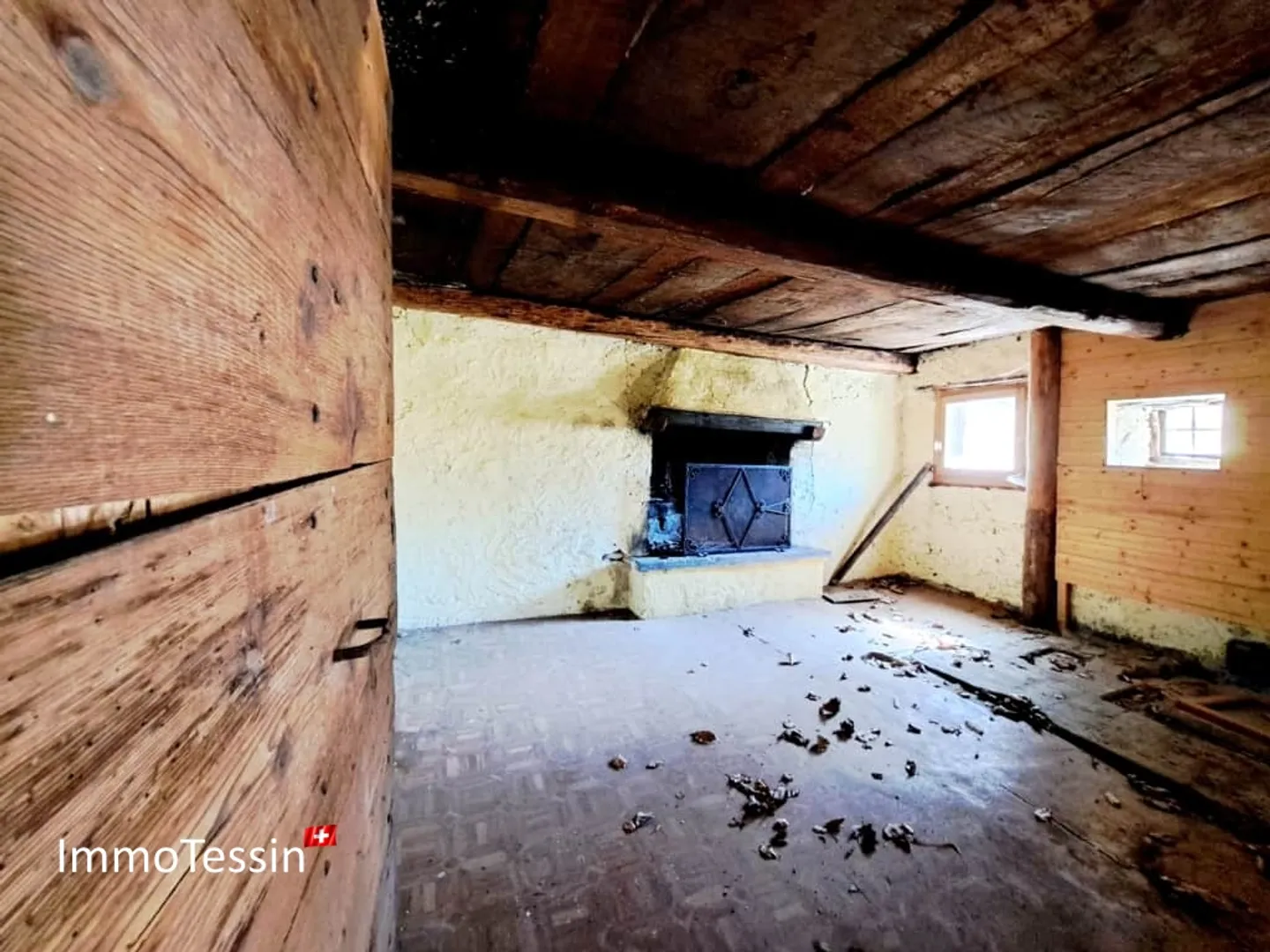 Rustico in una posizione isolata straordinaria in mezzo a un terreno di 10.000 m2 - Foto 10 di 13