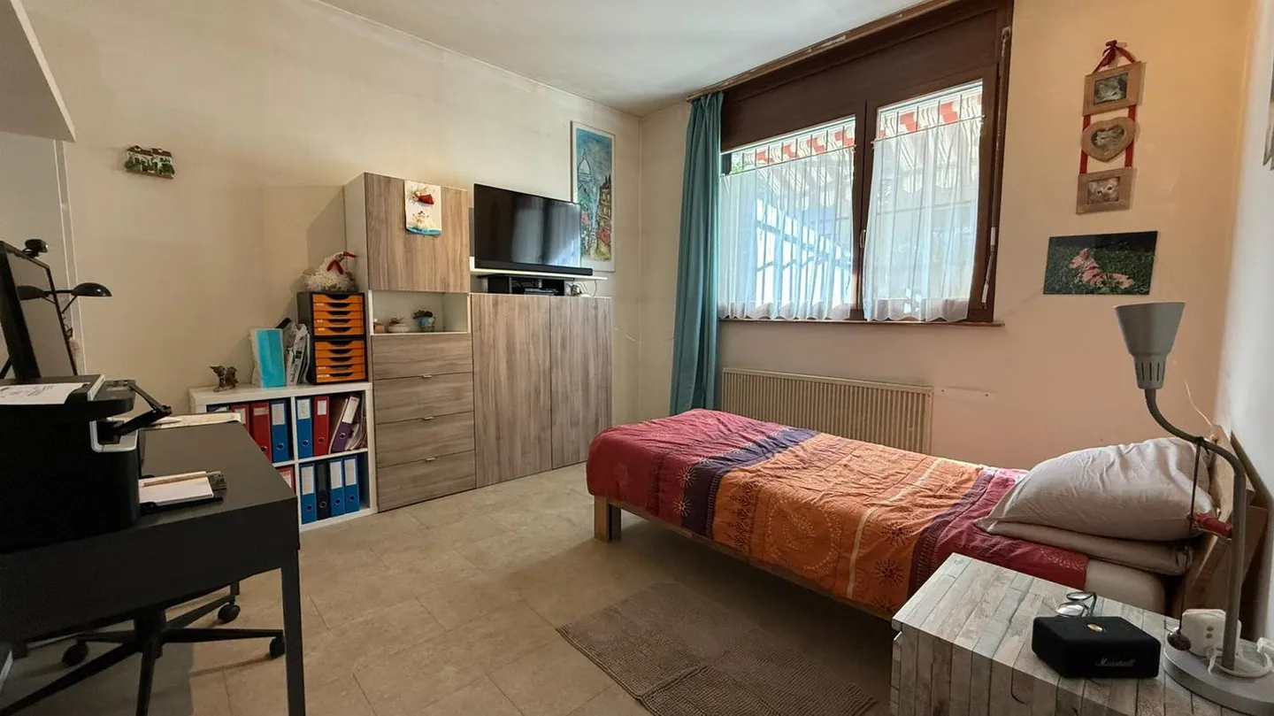 Appartamento 4.5 stanze di 110 m² con giardino - Foto 9 di 17