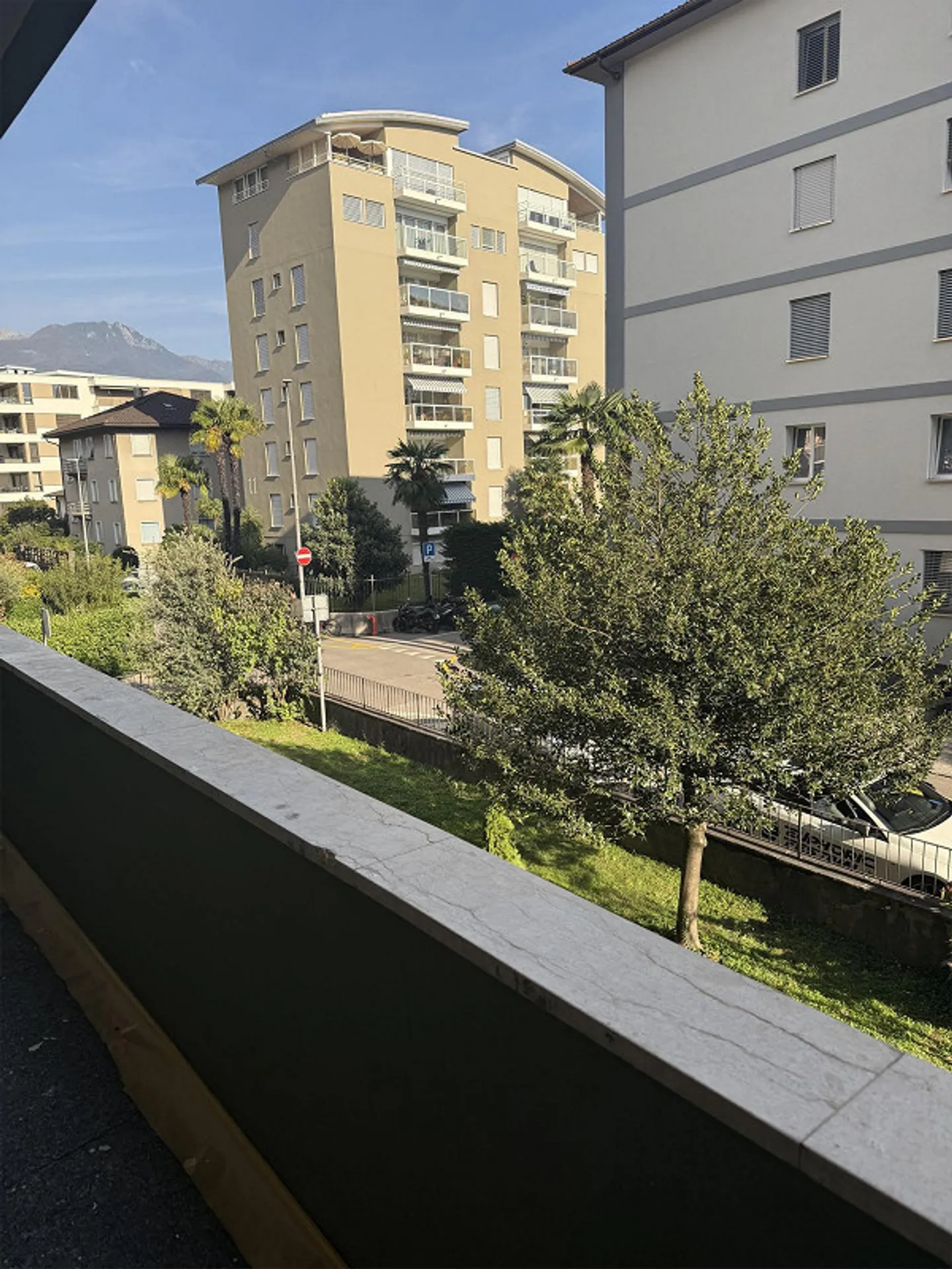 Affittasi spazioso appartamento di 3.5 locali a Locarno - Foto 1 di 6