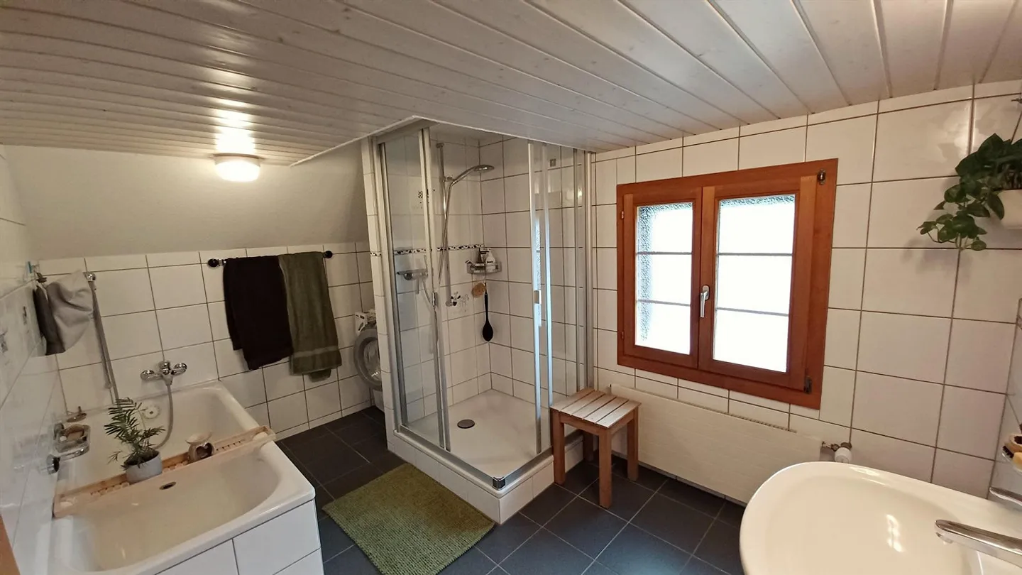 Room in a quiet location, unfurnished - Photo 3 of 7