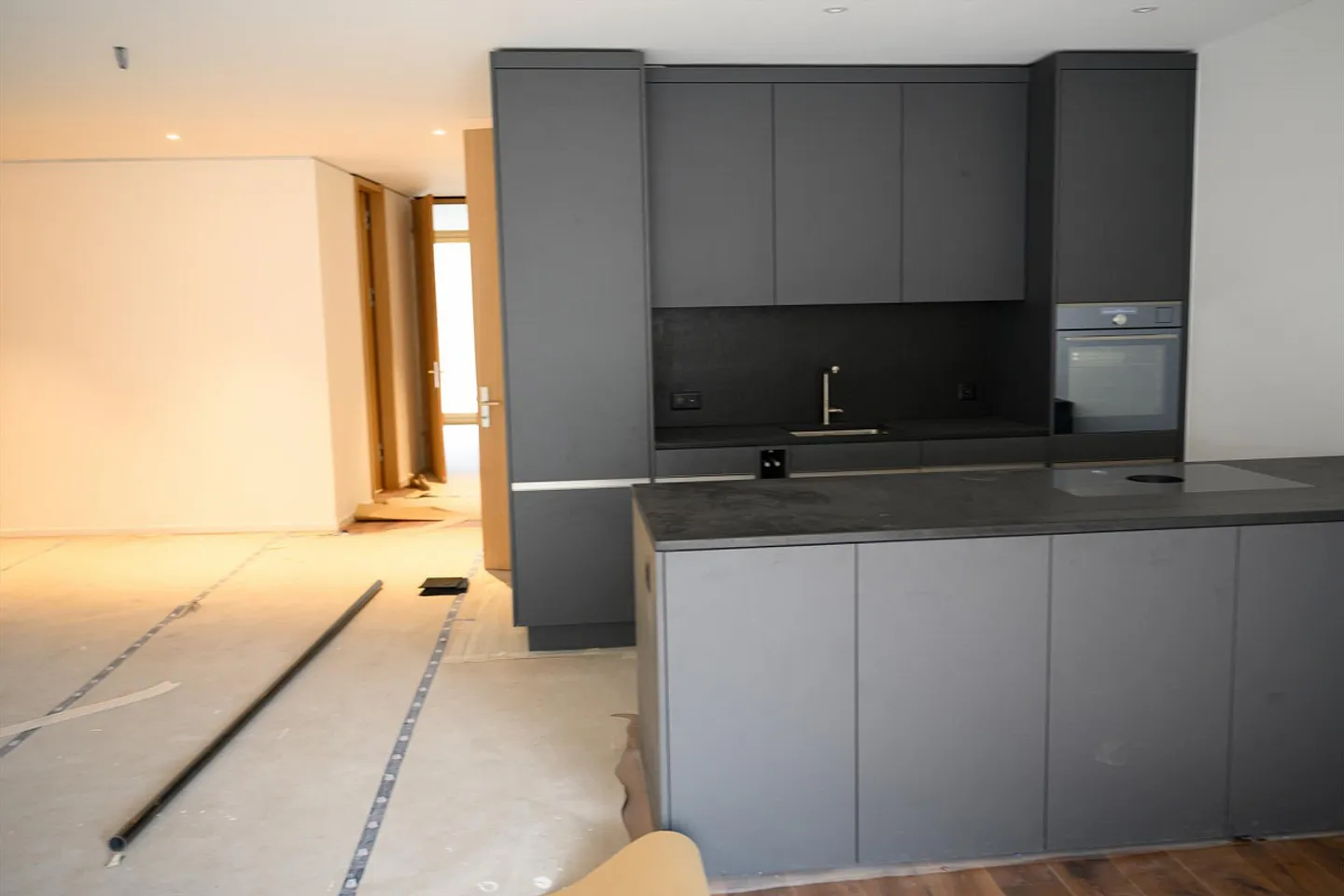 3.5 Room Apartment - Photo 1 of 9