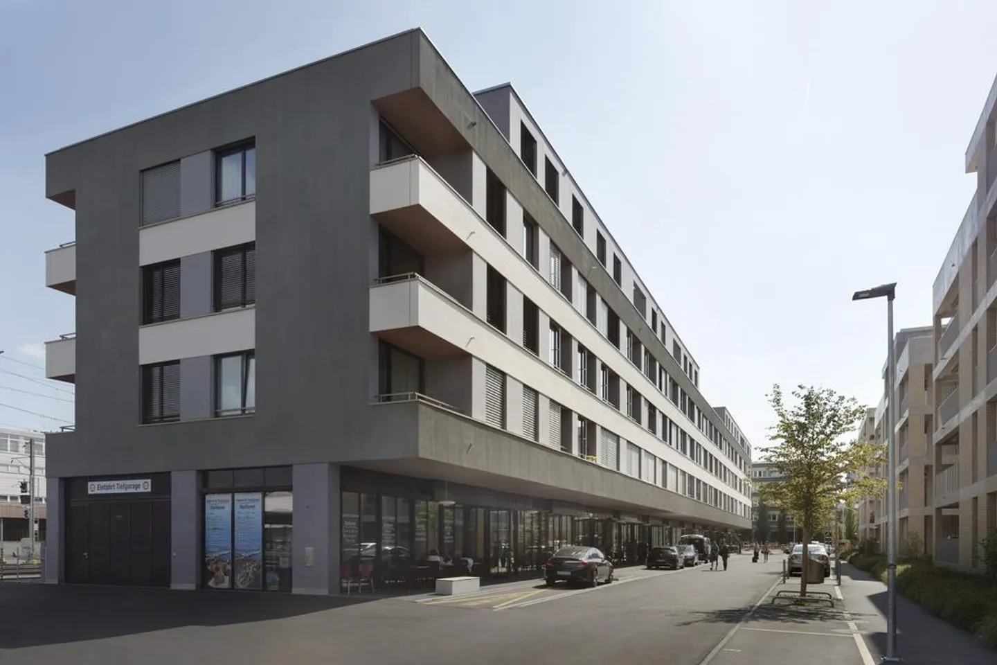 103m2 bis 230m2 Gewerbe-/Bürofläche direkt am Bahnhof zu vermieten - Foto 3 von 4