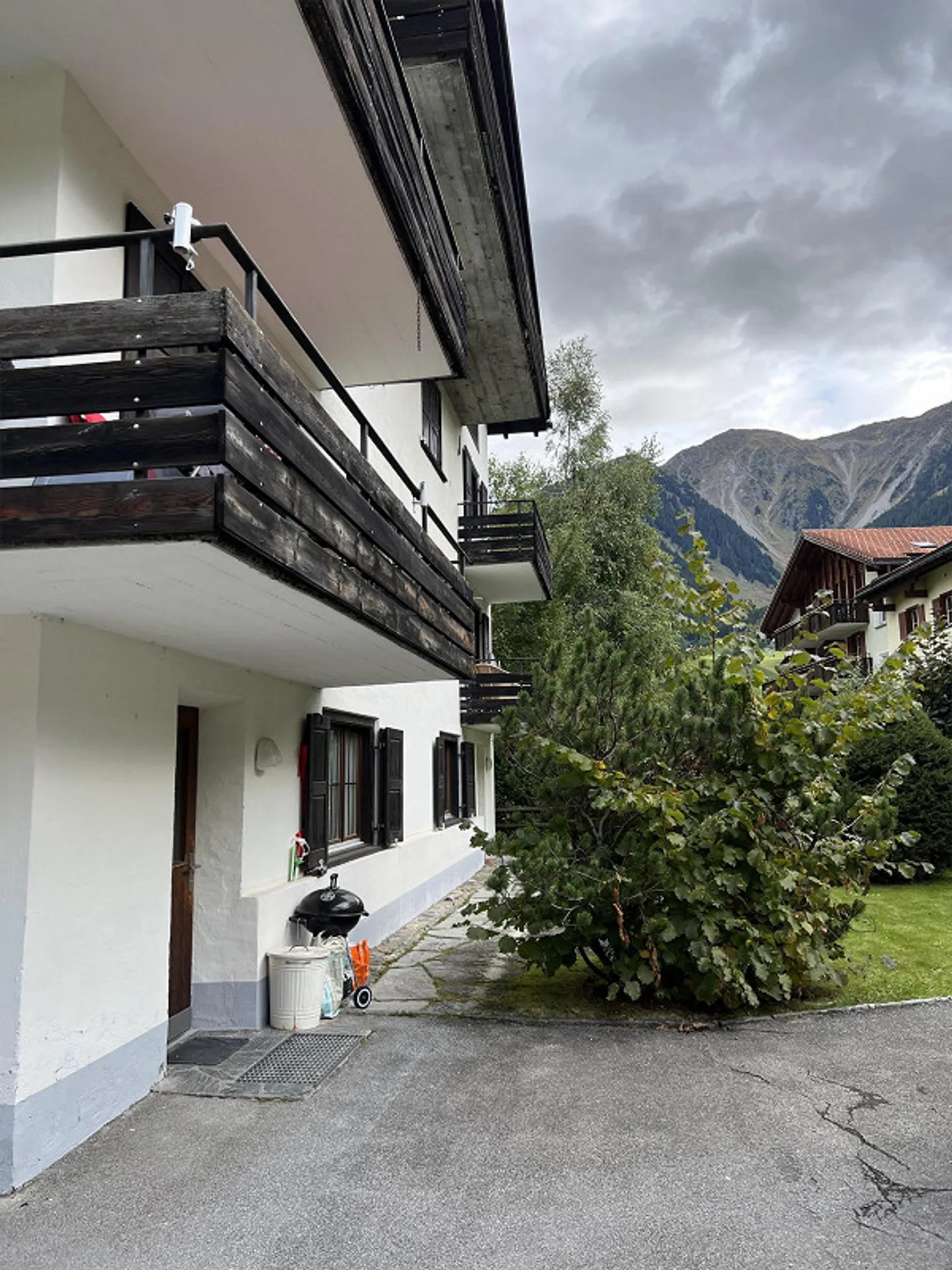 Cozy 1.5-room apartment with garden seating area in a central location - Photo 7 of 13