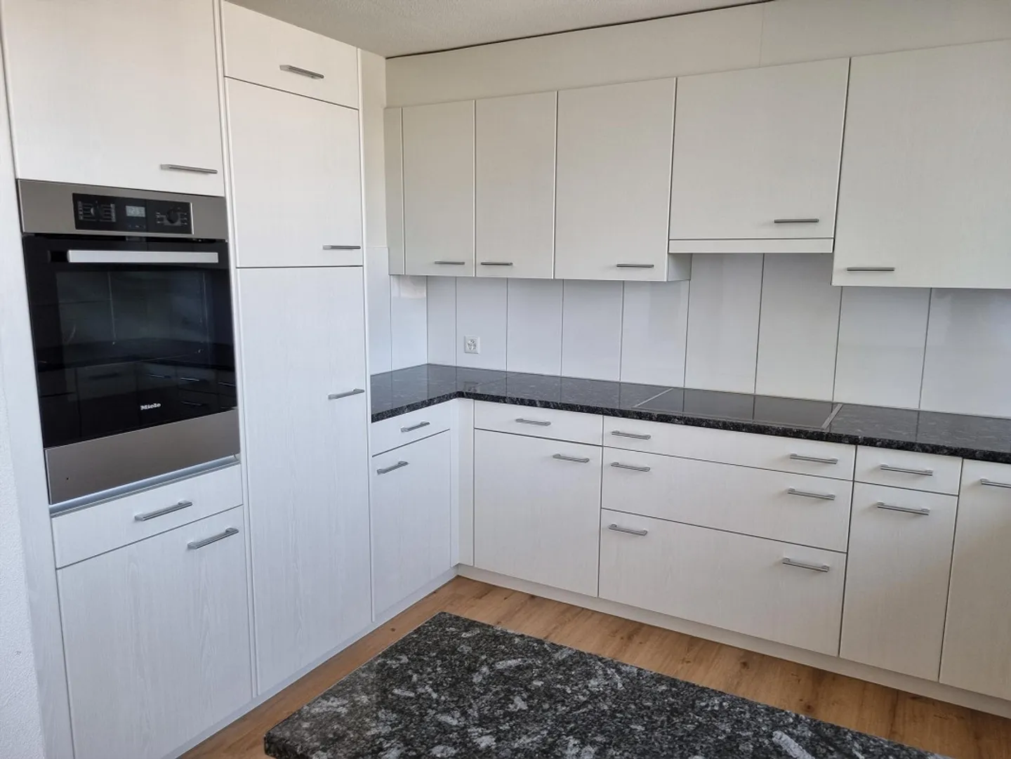 Renovierte Wohnung in zentraler Lage - Foto 2 von 12