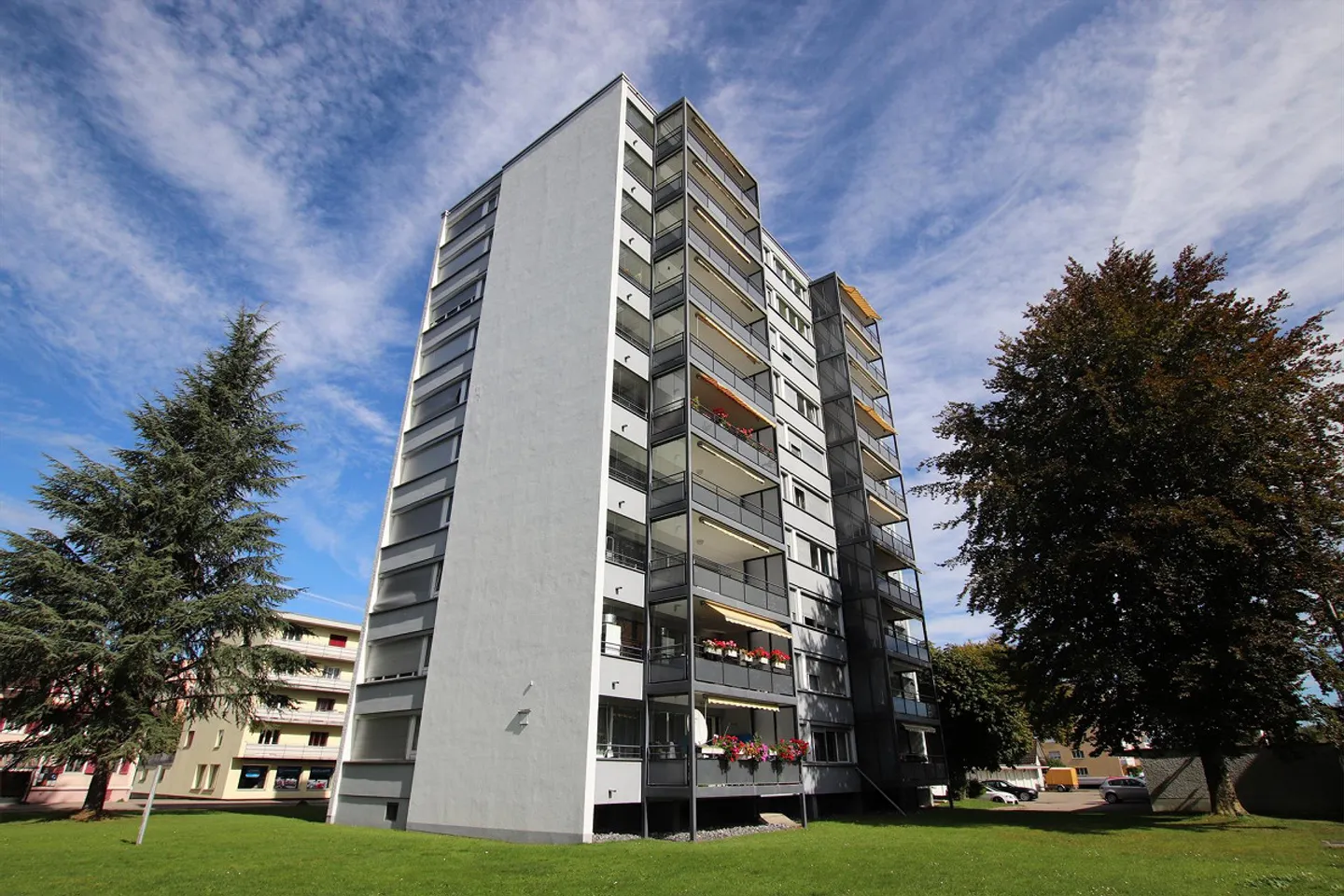 Renovierte Wohnung in zentraler Lage - Foto 1 von 12