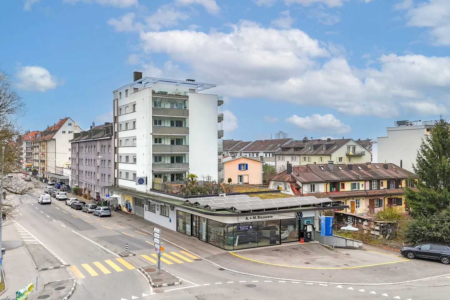 Proprietà commerciale con garage in una posizione privilegiata a Berna - utilizzo versatile e perfettamente sviluppato - Foto 1 di 13