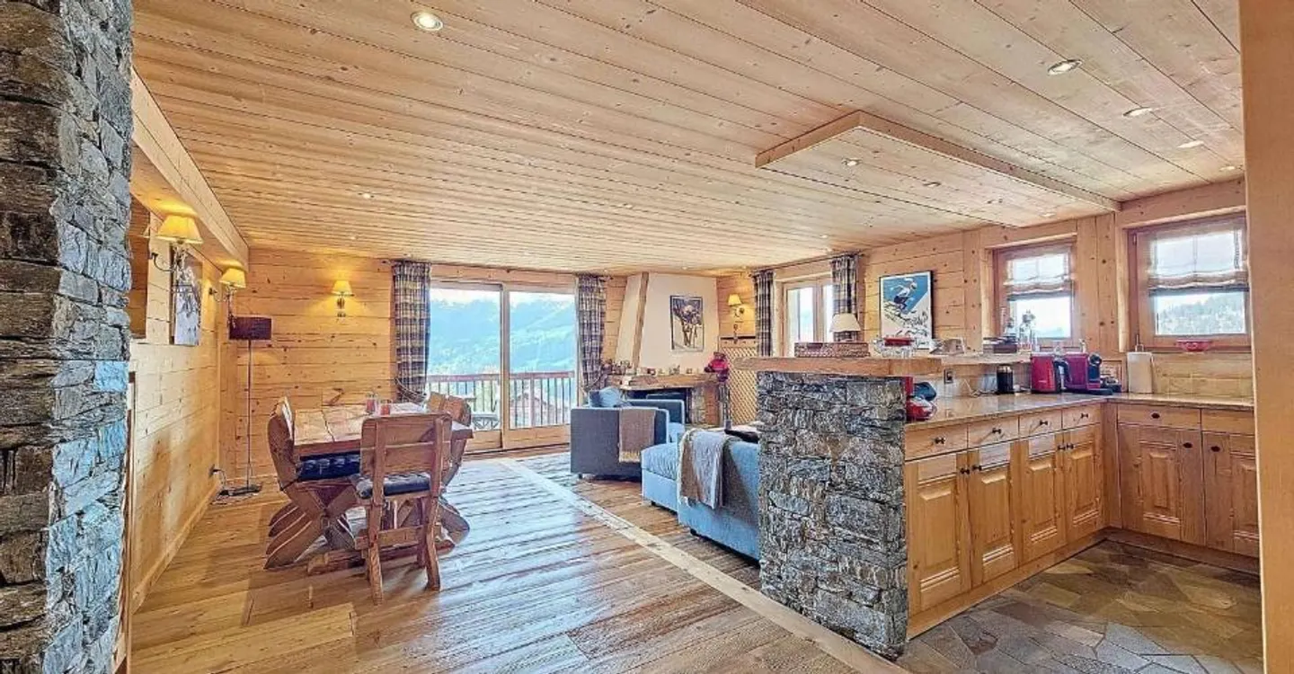 Charming Apartment in Verbier - Photo 2 of 9