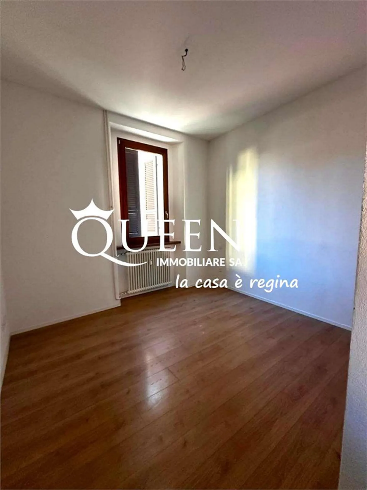 Stabio: helles 2,5-Zimmer-Apartment in einem charakteristischen Innenhof - Foto 4 von 8