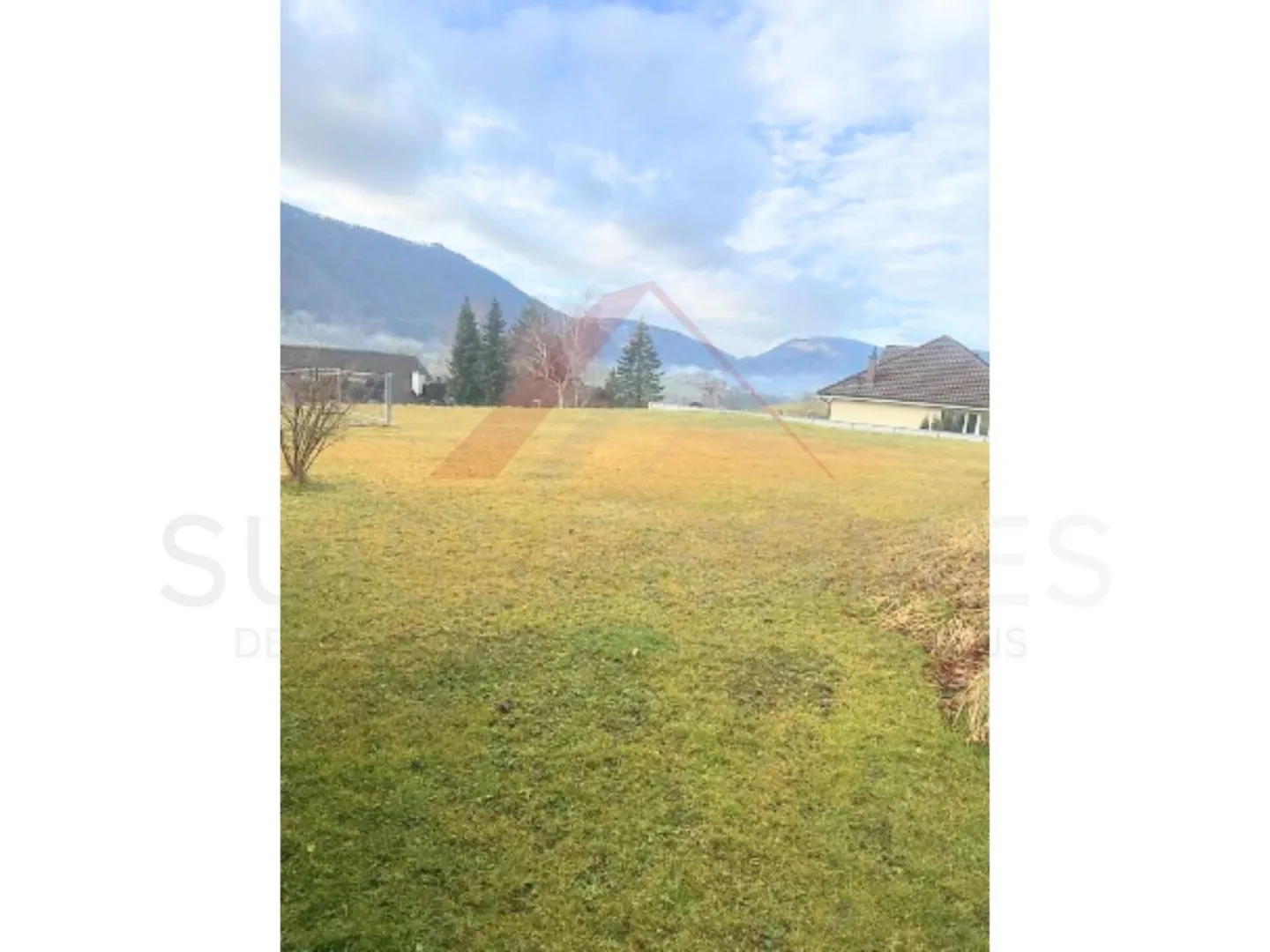 Terreno edificabile di 900 m² - soleggiato tutto il giorno in un contesto tranquillo - Foto 2 di 3