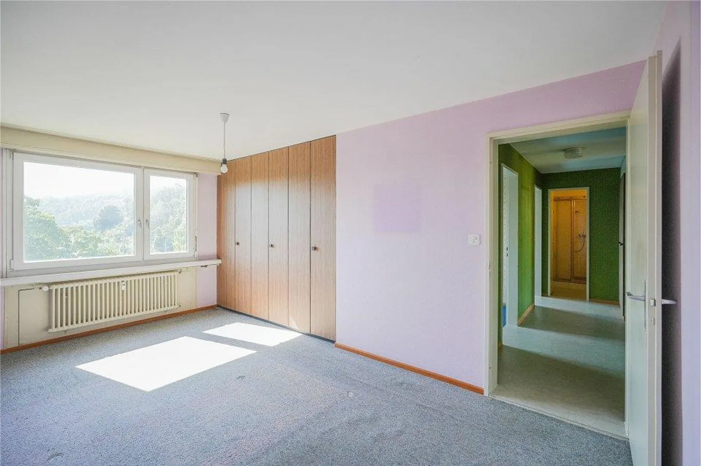 Proche de la ville et bien desservi par les transports en commun - Photo 5 sur 13