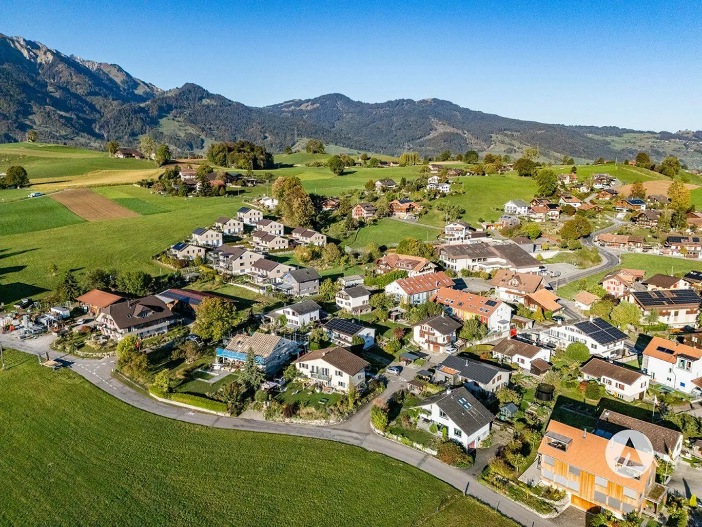 Charmantes Familienhaus in Uebeschi - Foto 3 von 13