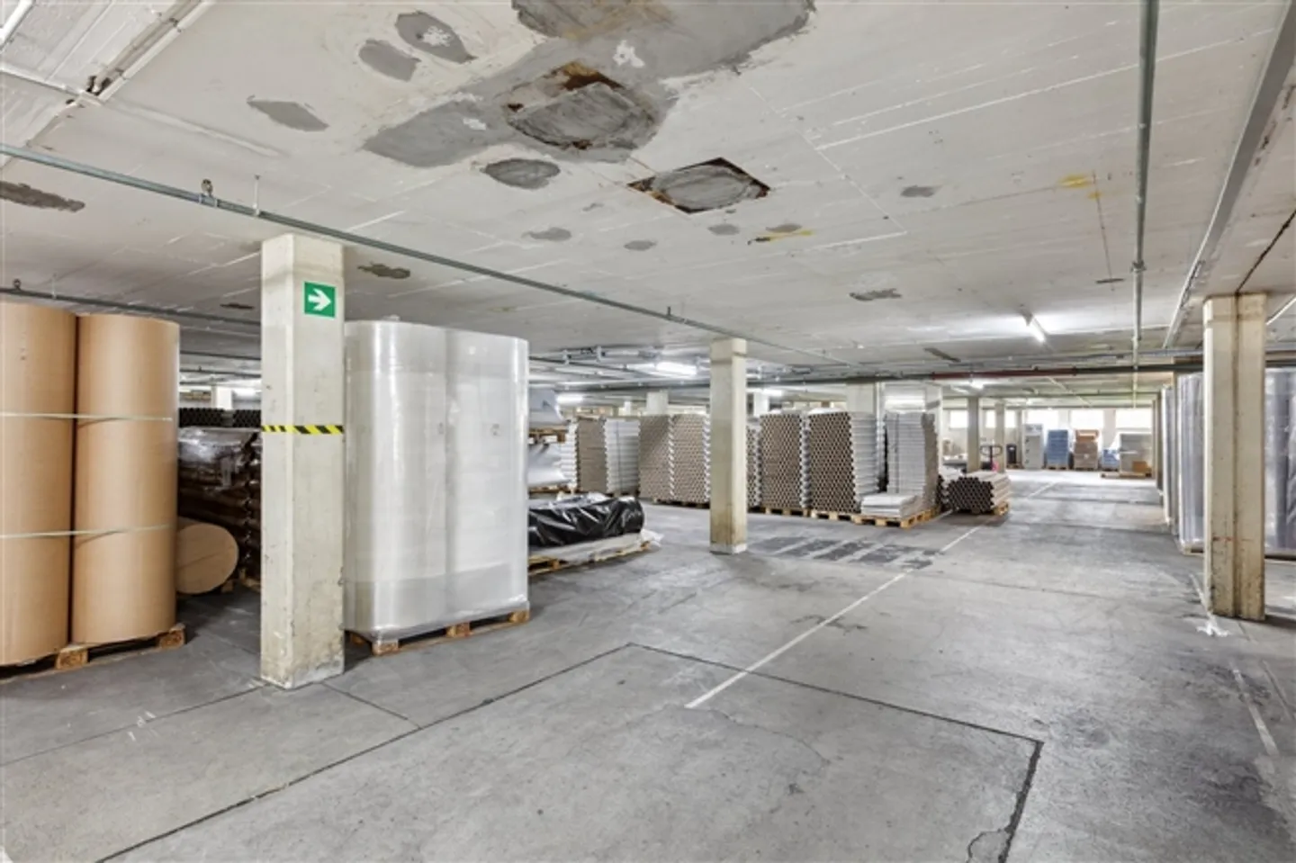 Industrial Hall for Rent in Näfels - Photo 2 of 12