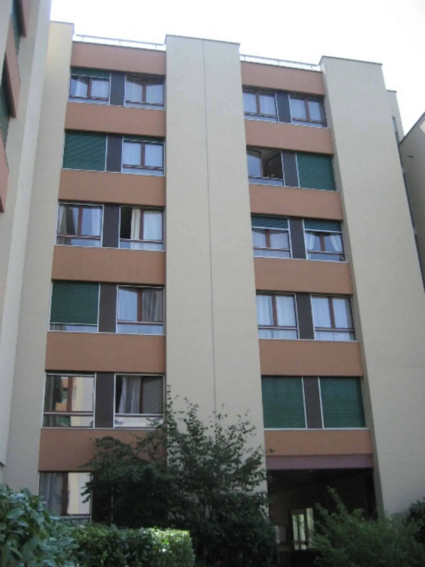 Charming Apartment with Elevator - Photo 1 of 1