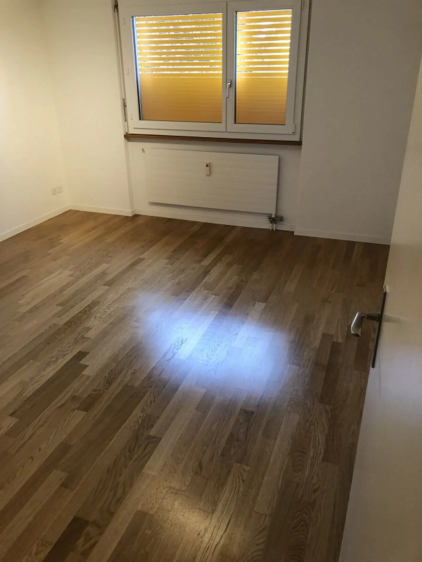 Appartement 2 1/2 pièces dans un endroit calme au centre du village à louer - Photo 7 sur 11